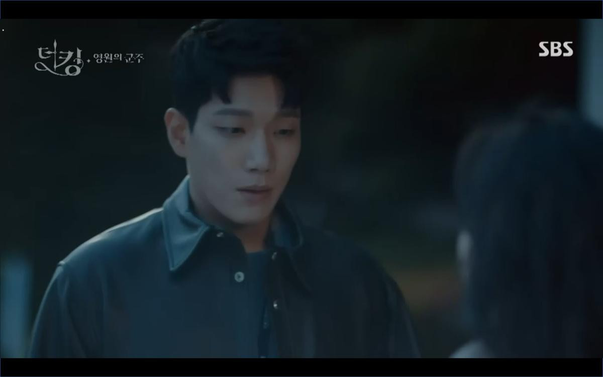 'Quân vương bất diệt' tập 10: Woo Do Hwan bị bắn, Lee Min Ho và Kim Go Eun từ biệt trong nước mắt? Ảnh 7