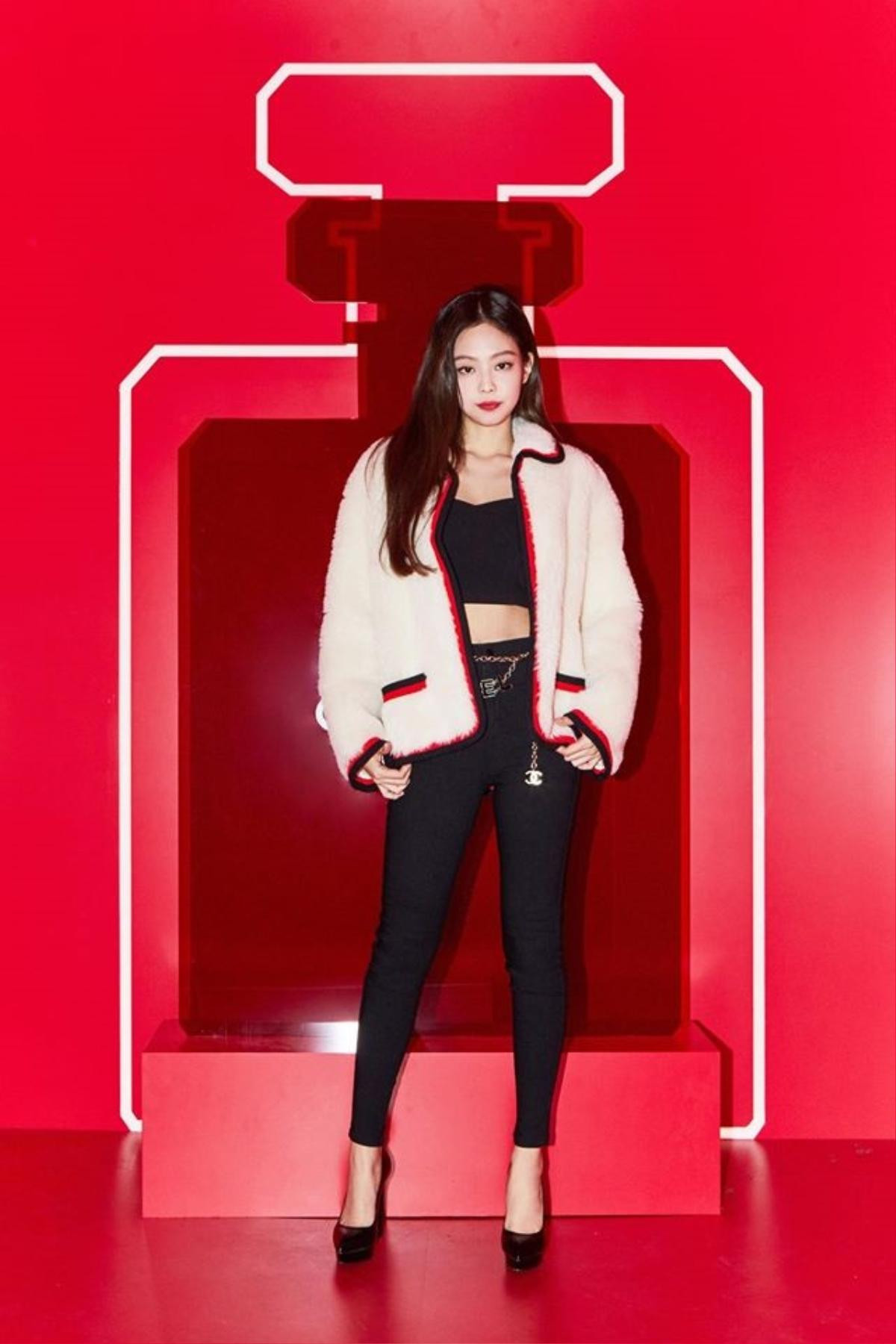 Liệu 'tình đầu quốc dân' Suzy có vượt mặt Jennie Black Pink trong mảng thời trang ? Ảnh 2