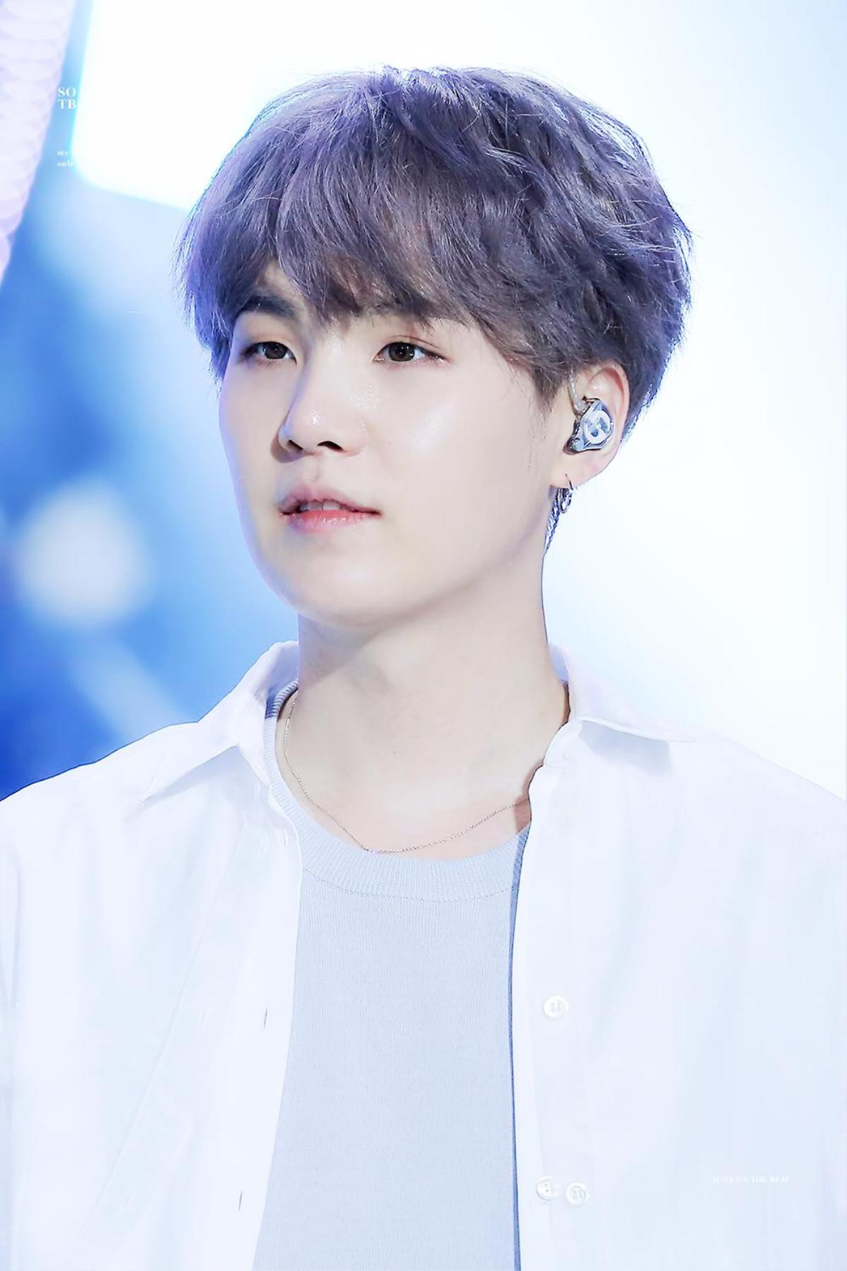 #AGUSTD2ISCOMING leo top trending toàn cầu khi nhân vật chính trong teaser đếm ngược mờ ảo của Big Hit lộ diện rõ ràng Ảnh 1