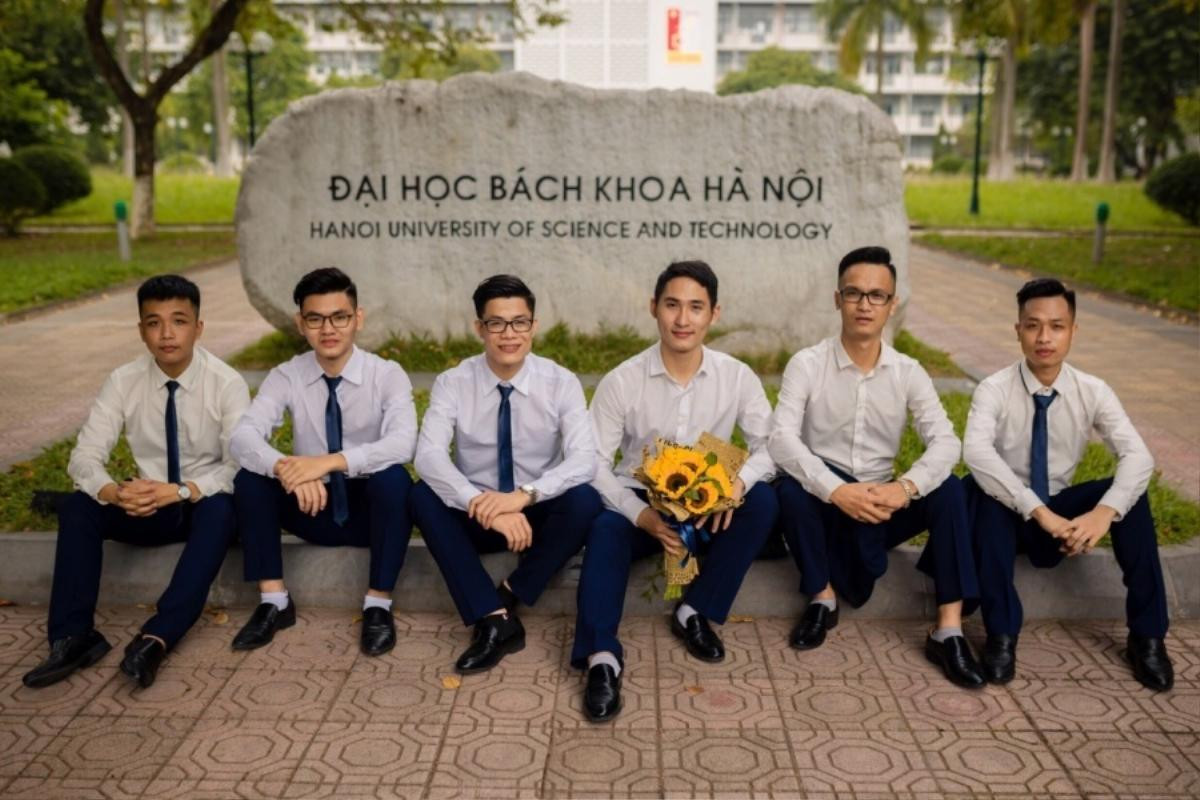 Hội bạn thân ĐH Bách Khoa cùng ra trường sớm, tốt nghiệp loại xuất sắc khiến bao người ngưỡng mộ Ảnh 2