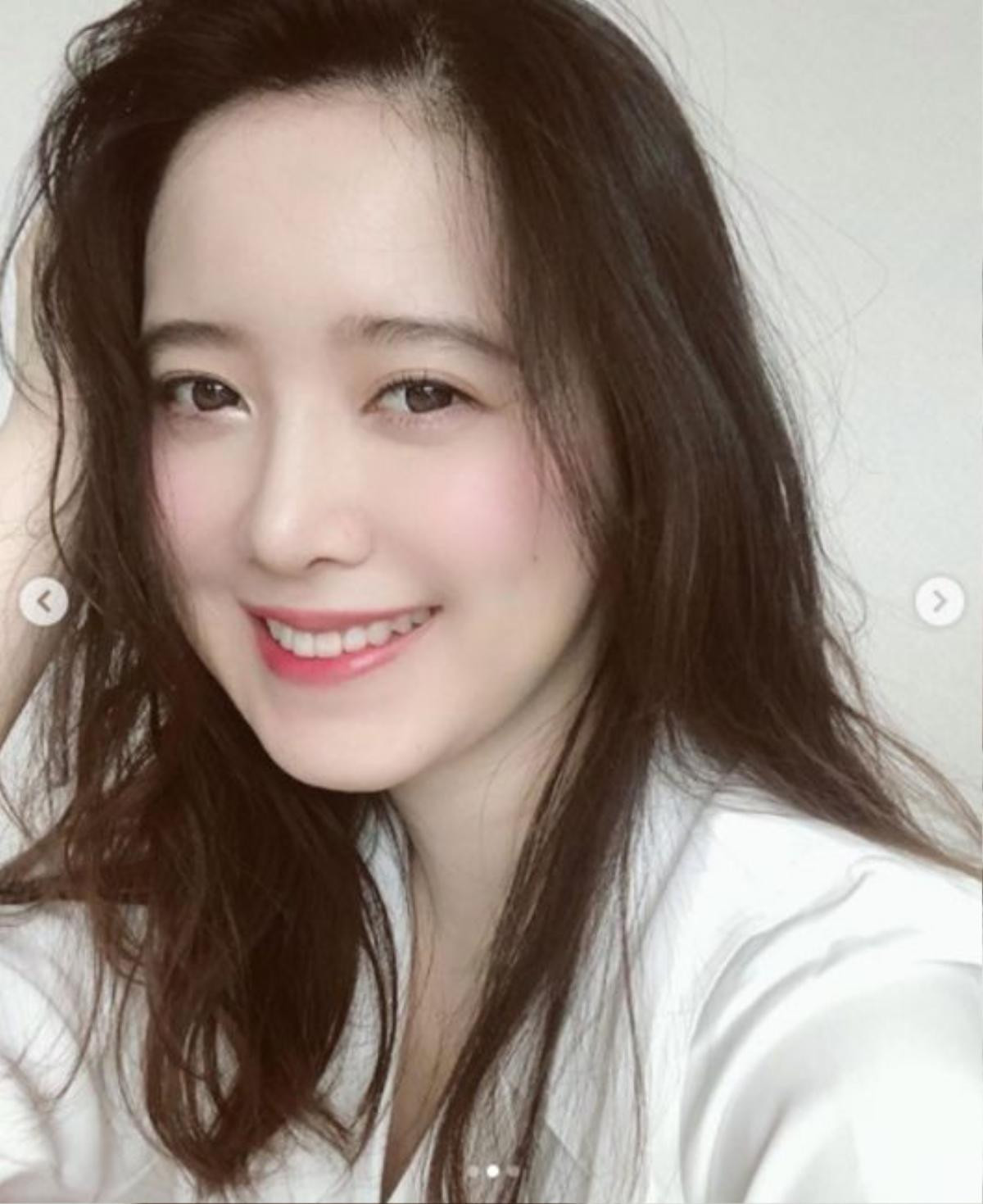 Goo Hye Sun giảm 10 kí và selfie trên instagram, cư dân mạng: 'Trông như Bạch Tuyết' Ảnh 4