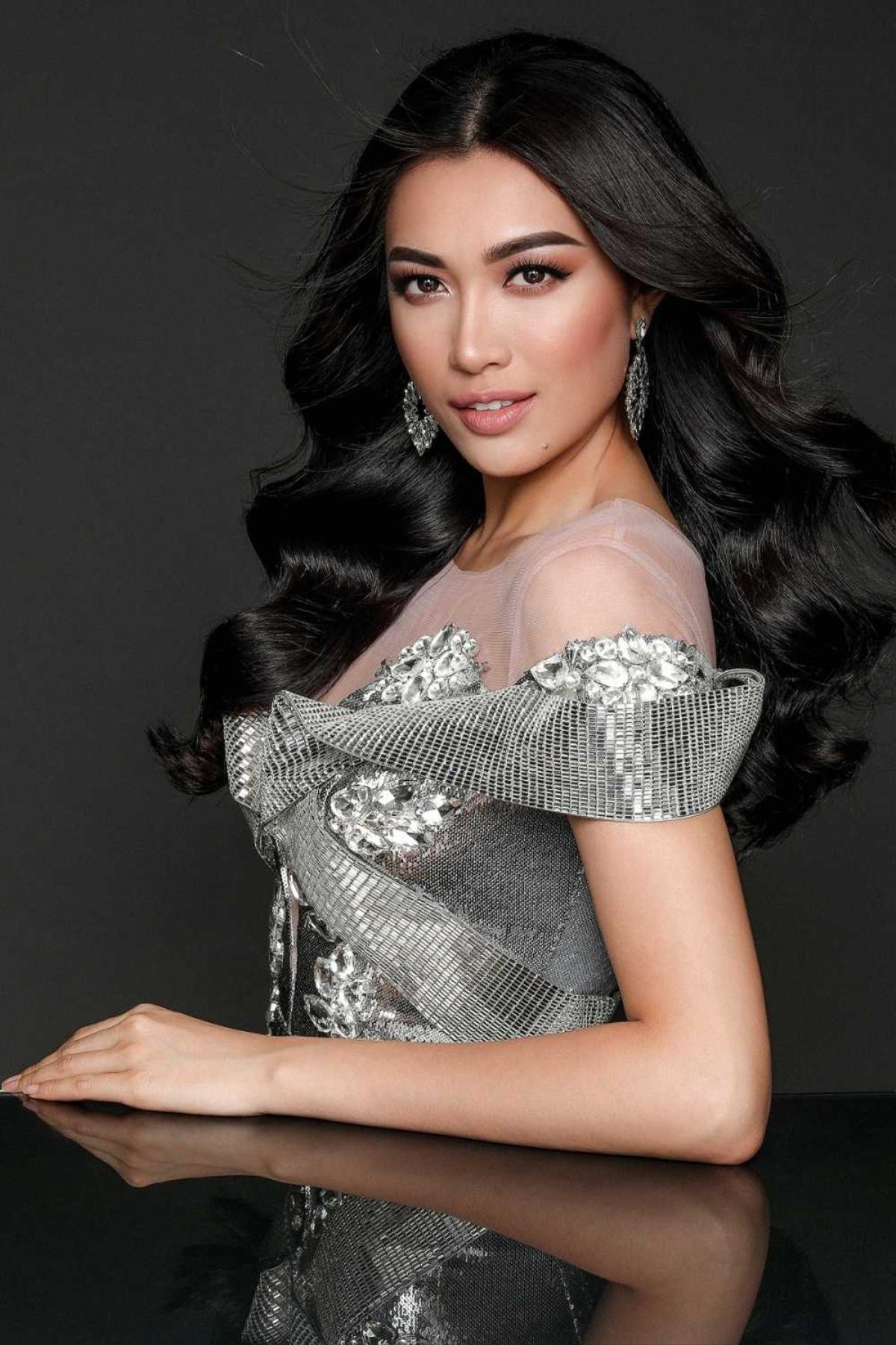 Thúy Vân lên xe hoa, Kim Duyên chắc suất đại diện Việt Nam dự thi Miss Universe 2021 Ảnh 7