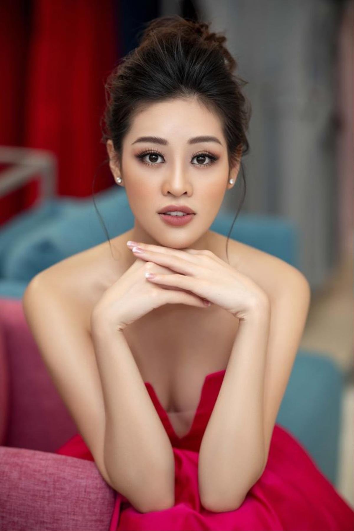 2 lí do không thể bàn cãi để Khánh Vân diện sắc đỏ ở Miss Universe 2020! Ảnh 1