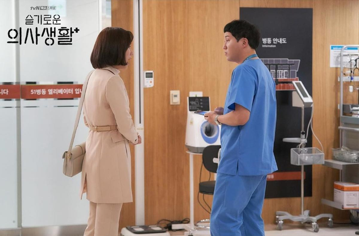 Chu Min Ha sẽ không từ bỏ bác sĩ Seok Hyung cho dù có mấy mùa Hospital Playlist đi chăng nữa 