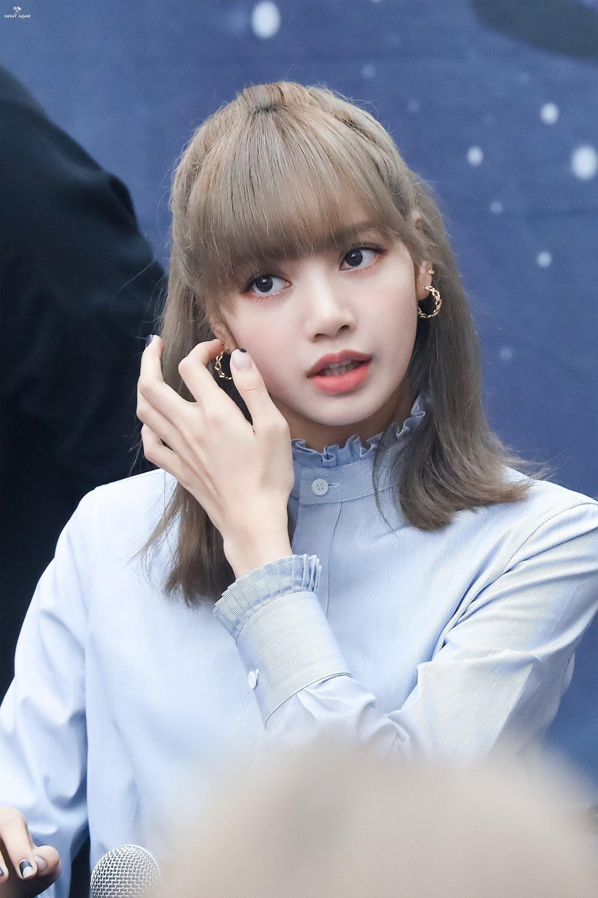 Lisa (Blackpink) bị quản lý lừa đảo 19 tỷ đồng: Vết thương lòng của cô nàng xa xứ! Ảnh 1