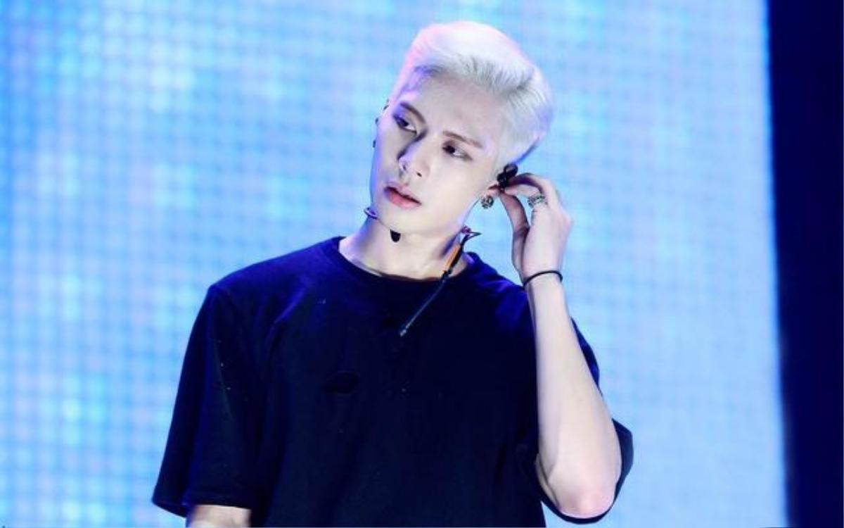 Sao nam Hoa ngữ siêu điển trai khi để râu: Jackson Wang, Bành Vu Yến hay Dịch Dương Thiên Tỉ? Ảnh 2