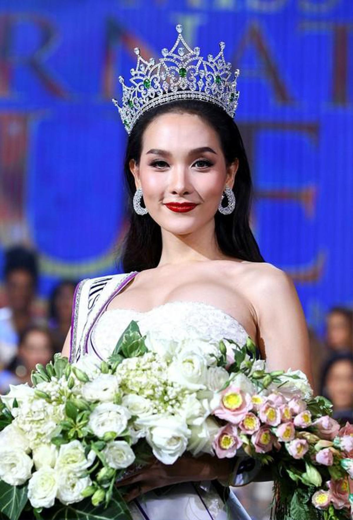 Hoa hậu Quốc tế 'hủy show' vẫn chưa bằng Thùy Lâm nhiệm kỳ 7 năm, Miss Queen 2016 cùng số phận Ảnh 6