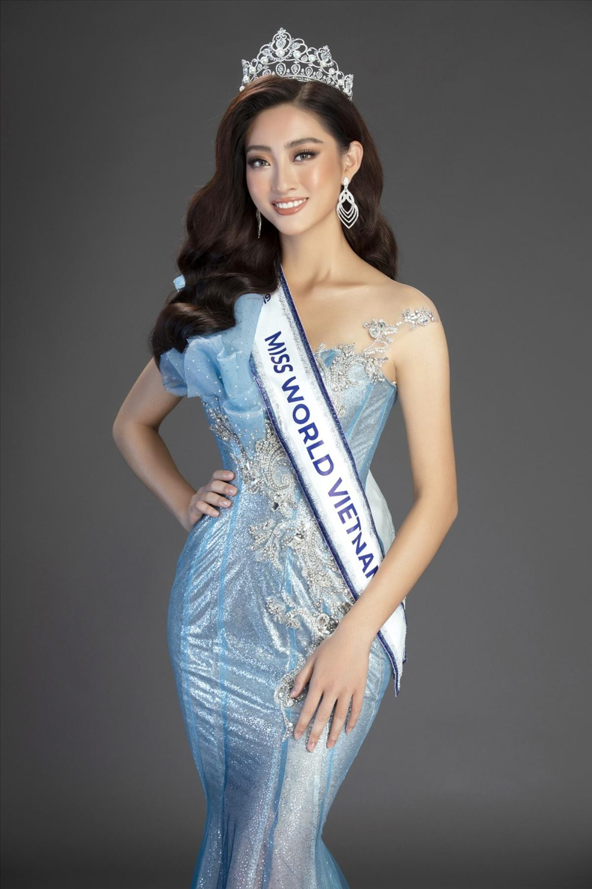 Á hậu Hoa hậu Việt Nam 2020 thi Miss Intercontinental, fan lo Miss Universe - Miss World bị huỷ? Ảnh 12