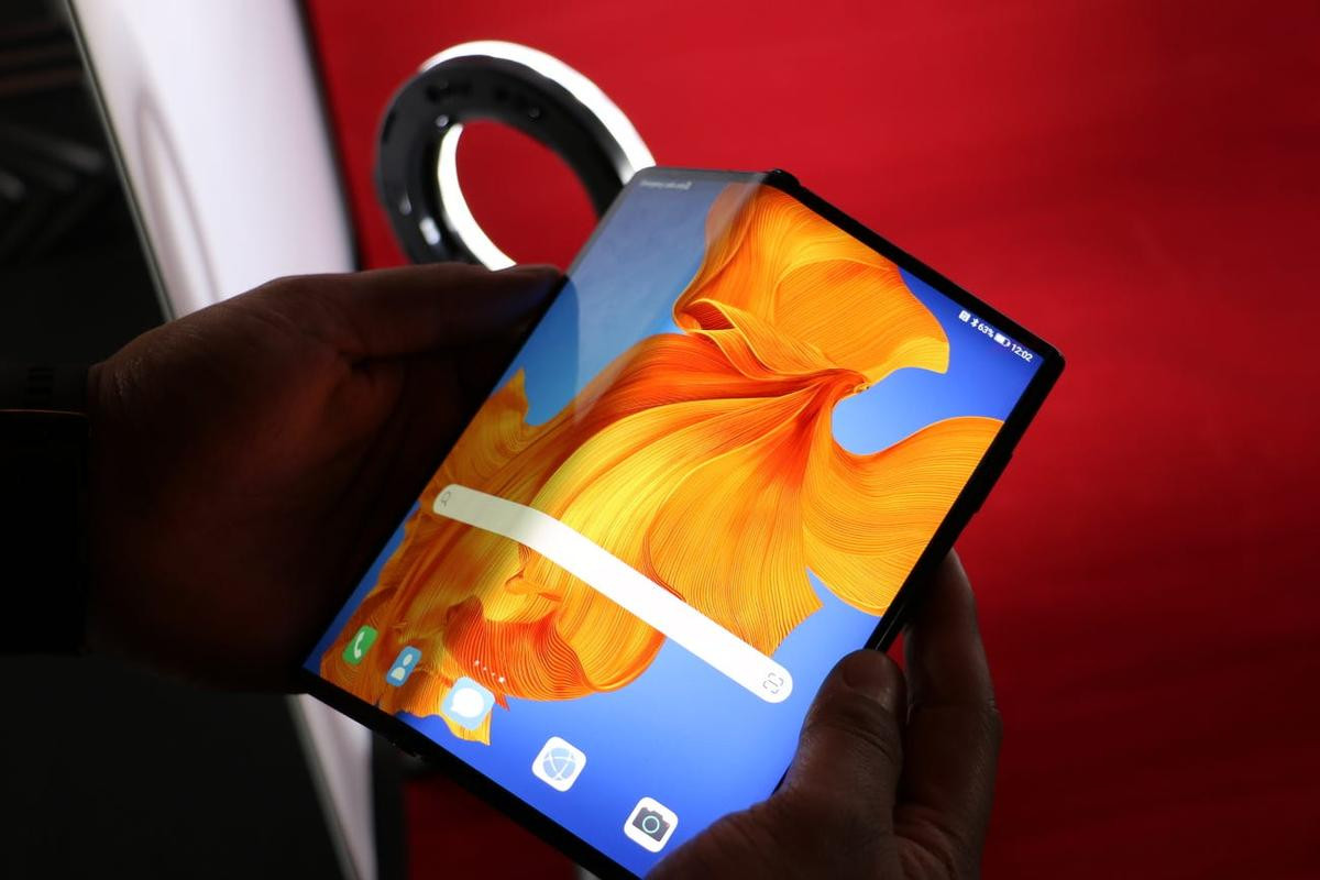 Thị trường smartphone tuột dốc không phanh trong quý 1/2020, đây là ông lớn chịu nhiều ảnh hưởng nhất Ảnh 1