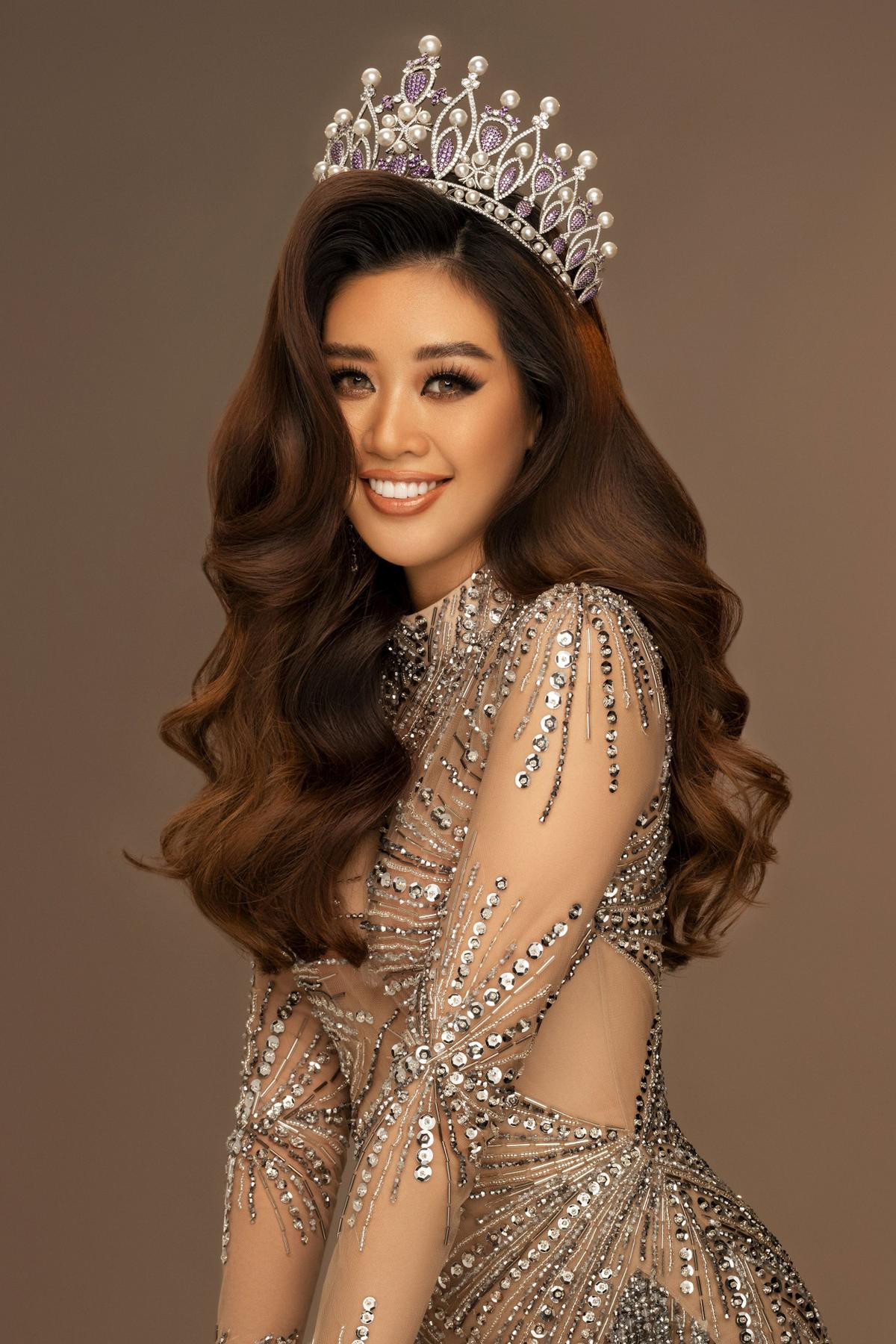 Miss Universe - Miss World hủy show: Hoa hậu Việt Nam 2020 - Kim Duyên đồng loạt ở nhà? Ảnh 1