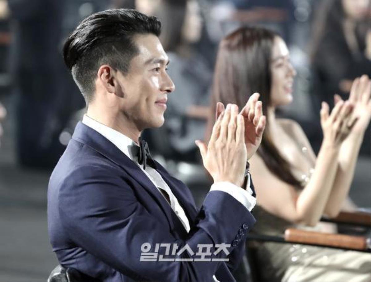 Hyun Bin lộ diện sau tin đồn cưới Son Ye Jin, hẹn hò Song Hye Kyo: Lão hóa và tăng cân đáng kể! Ảnh 8