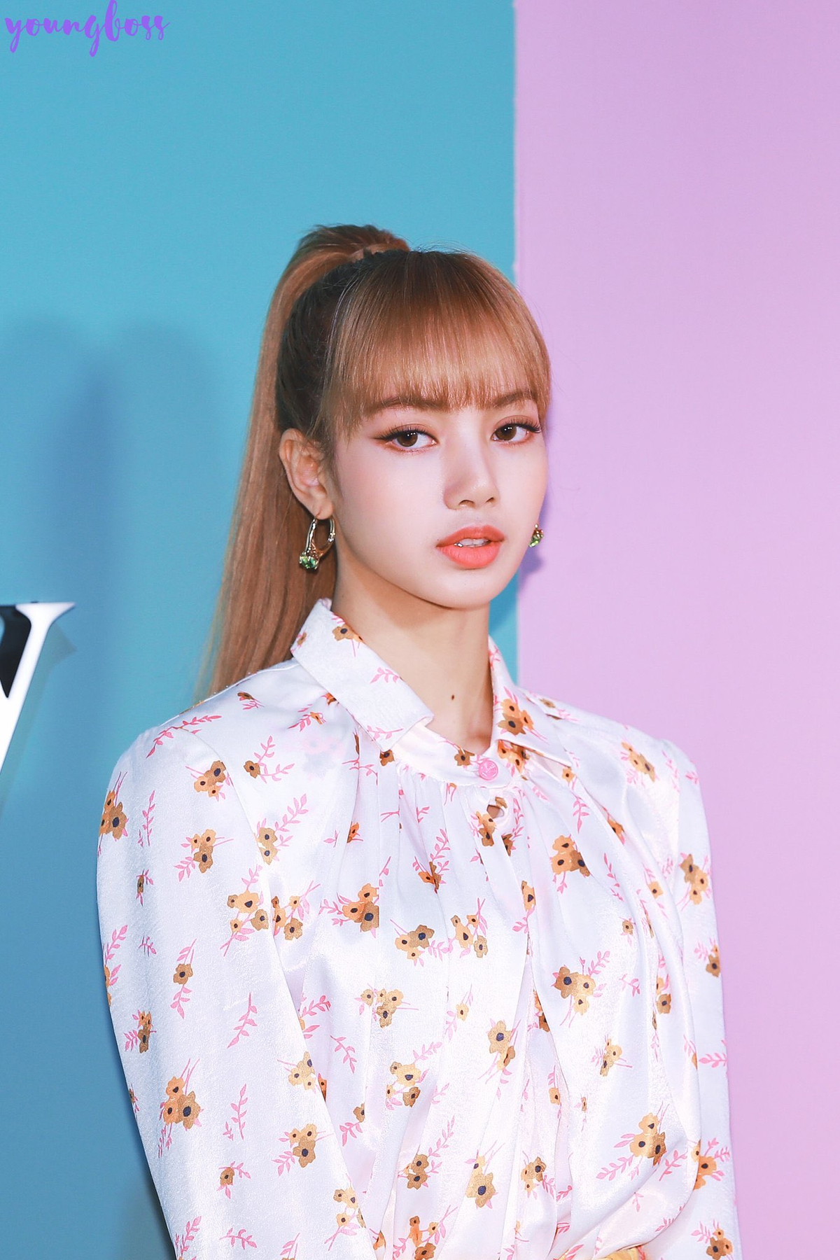 Kpop tuần qua: Lisa (BlackPink) bị quản lí cũ lừa tiền, Twice vướng tranh cãi sao chép ý tưởng, IU và Taeyeon đua nhau đạt thành tích kĩ thuật số solo Ảnh 1