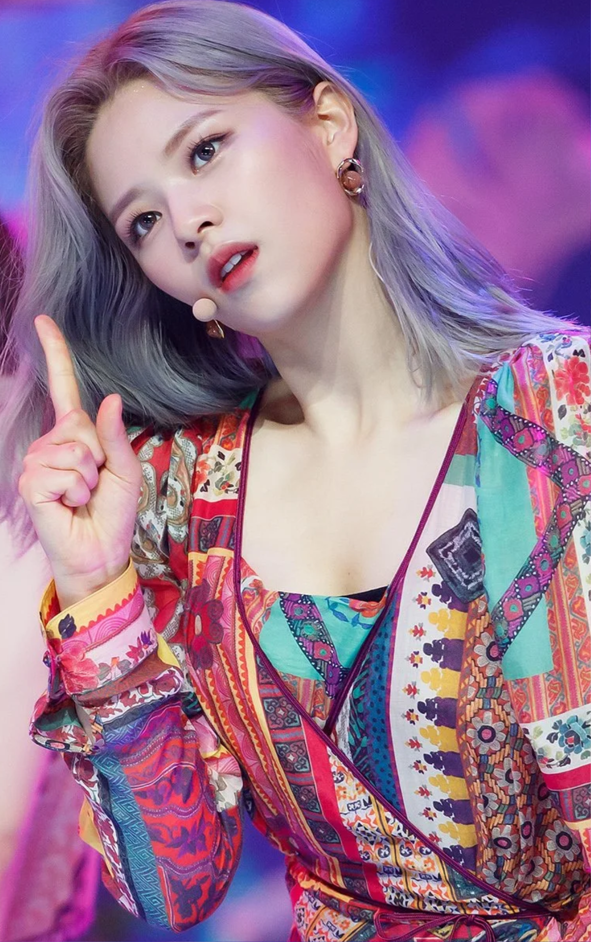 Jeongyeon (Twice) chia sẻ đang đối phó với chấn thương cổ ngay mùa comeback Ảnh 4