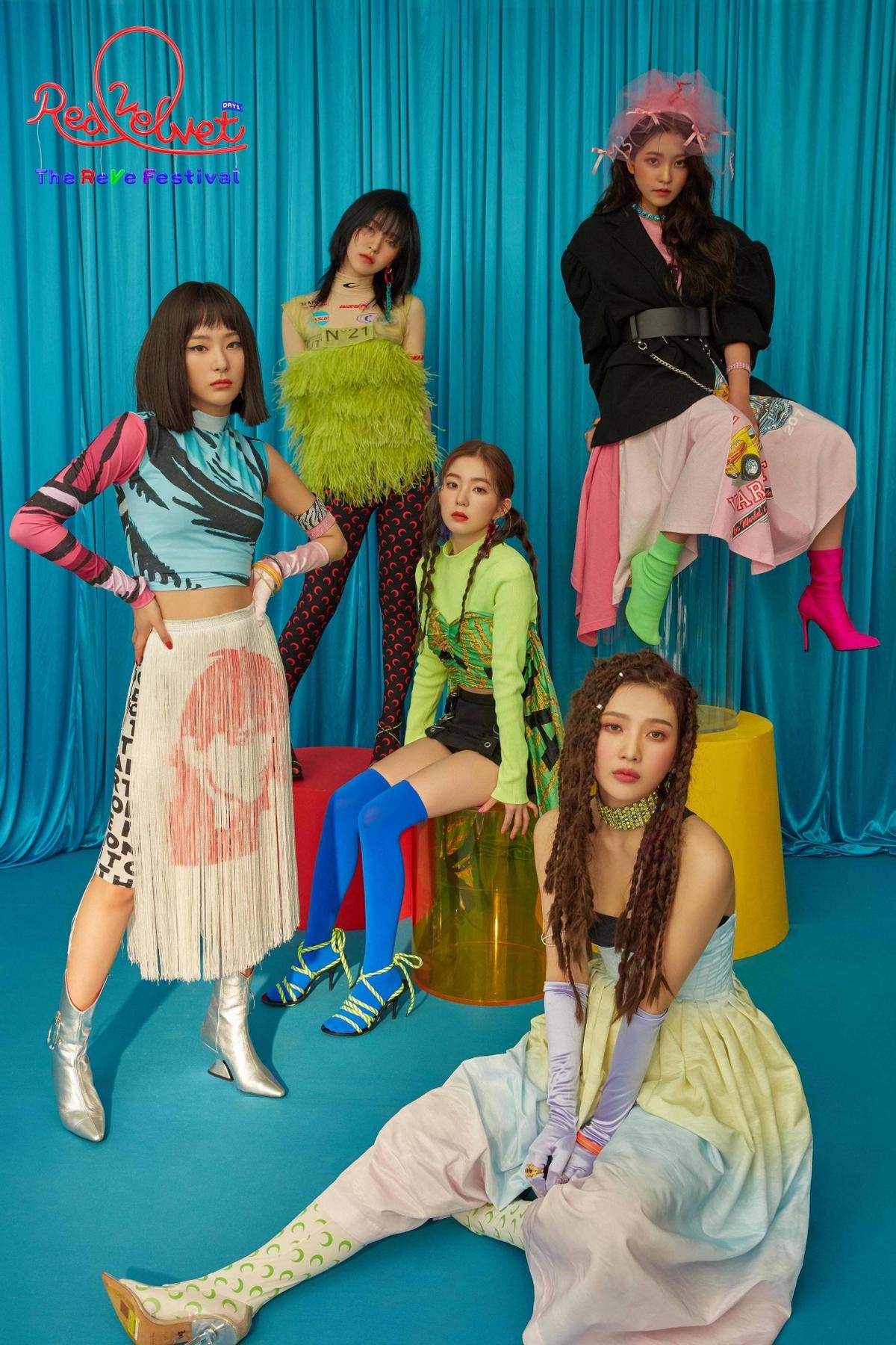 Đố bạn tìm được 1 tấm ảnh trong loạt teaser từ Red Velvet mà… các cô gái chịu cười! Ảnh 12