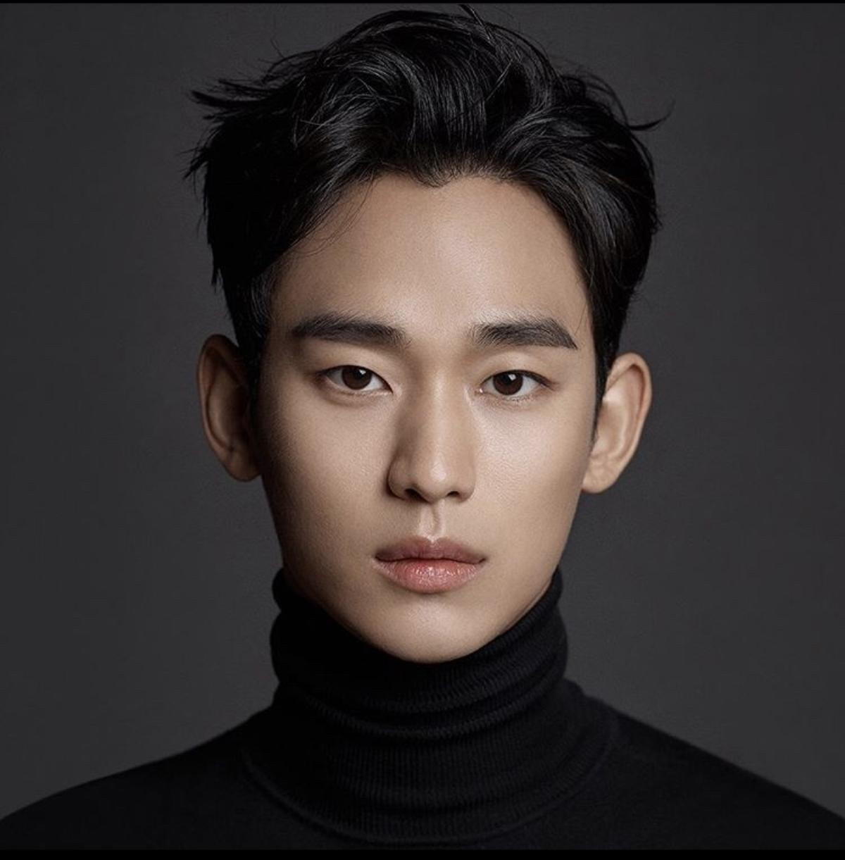 Kim Soo Hyun lần đầu gây bão MXH sau khi 'mất kết nối': Chuẩn nam thần vạn người mê! Ảnh 4