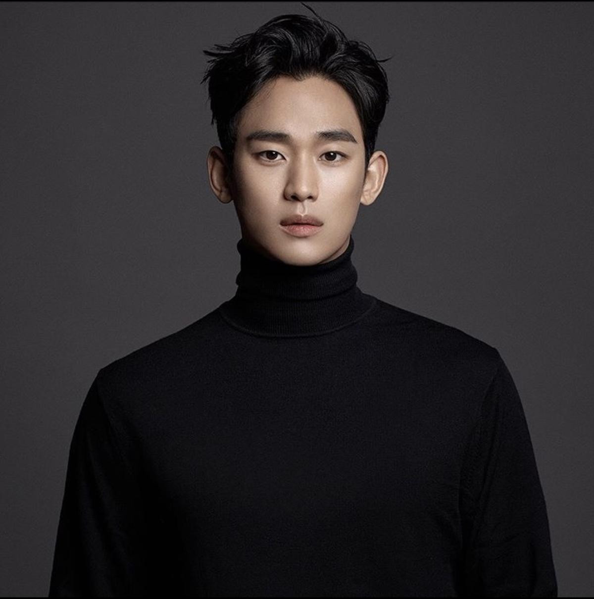 Kim Soo Hyun lần đầu gây bão MXH sau khi 'mất kết nối': Chuẩn nam thần vạn người mê! Ảnh 3