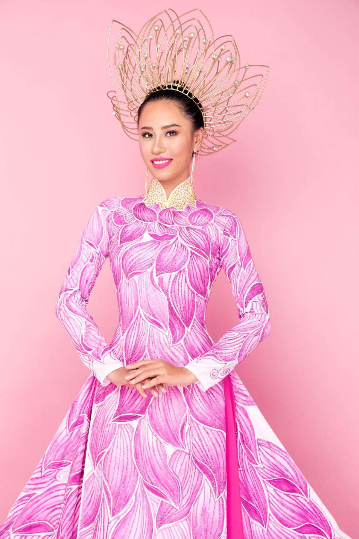 10 National Costume hoa sen đỉnh nhất: Hương Giang rực sáng, Hà Thu - Hoàng Hạnh đẹp xuất sắc Ảnh 14