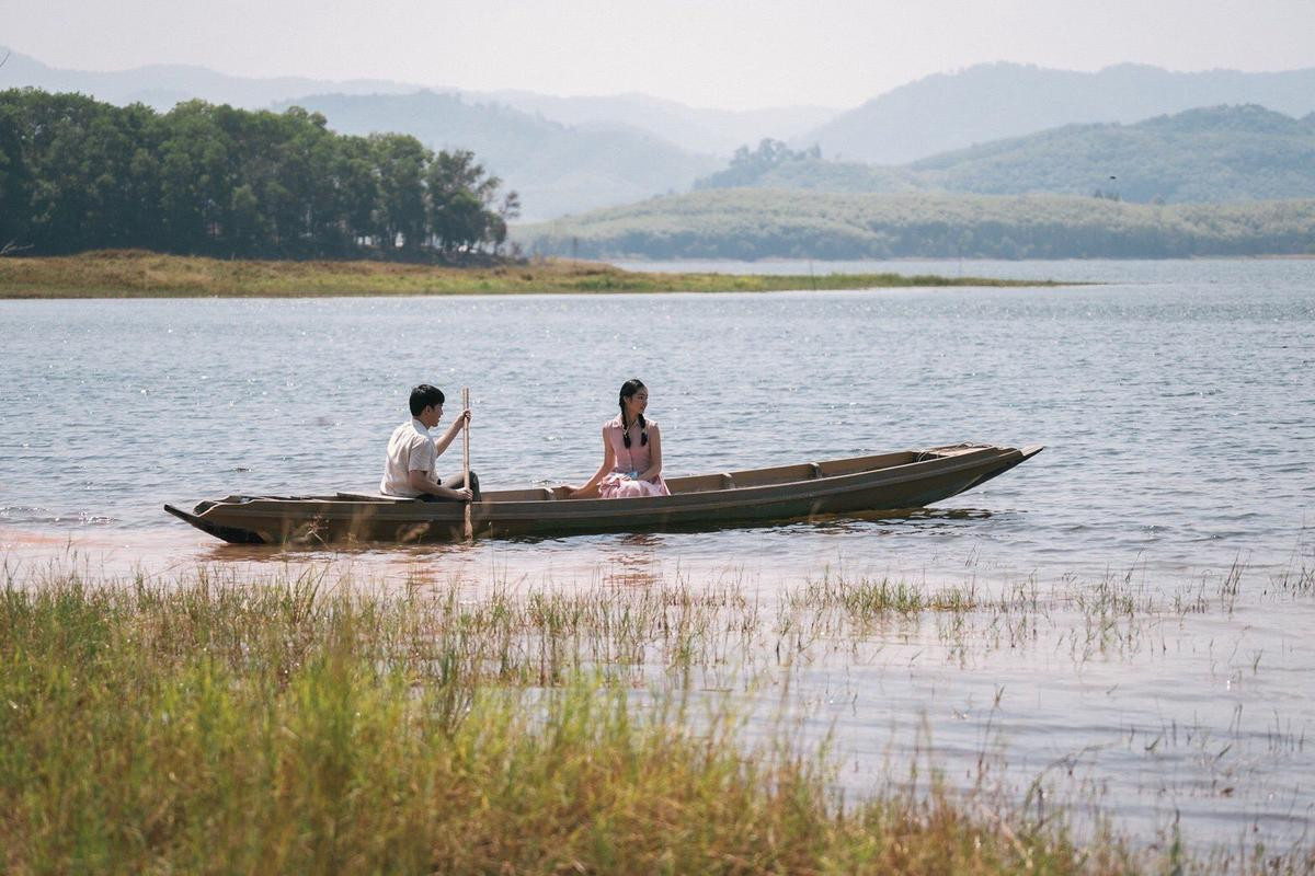 'Cơn mưa tình đầu' - Phim Thái remake so với bản gốc 'The Classic' của Son Ye Jin - Jo Seung Woo như thế nào? Ảnh 36