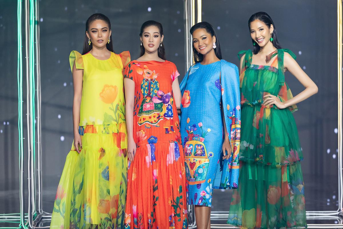 H'Hen Niê tái ngộ Hoàng Thùy - Mâu Thủy, Khánh Vân 'bung trình catwalk' sau nửa năm đăng quang Ảnh 3