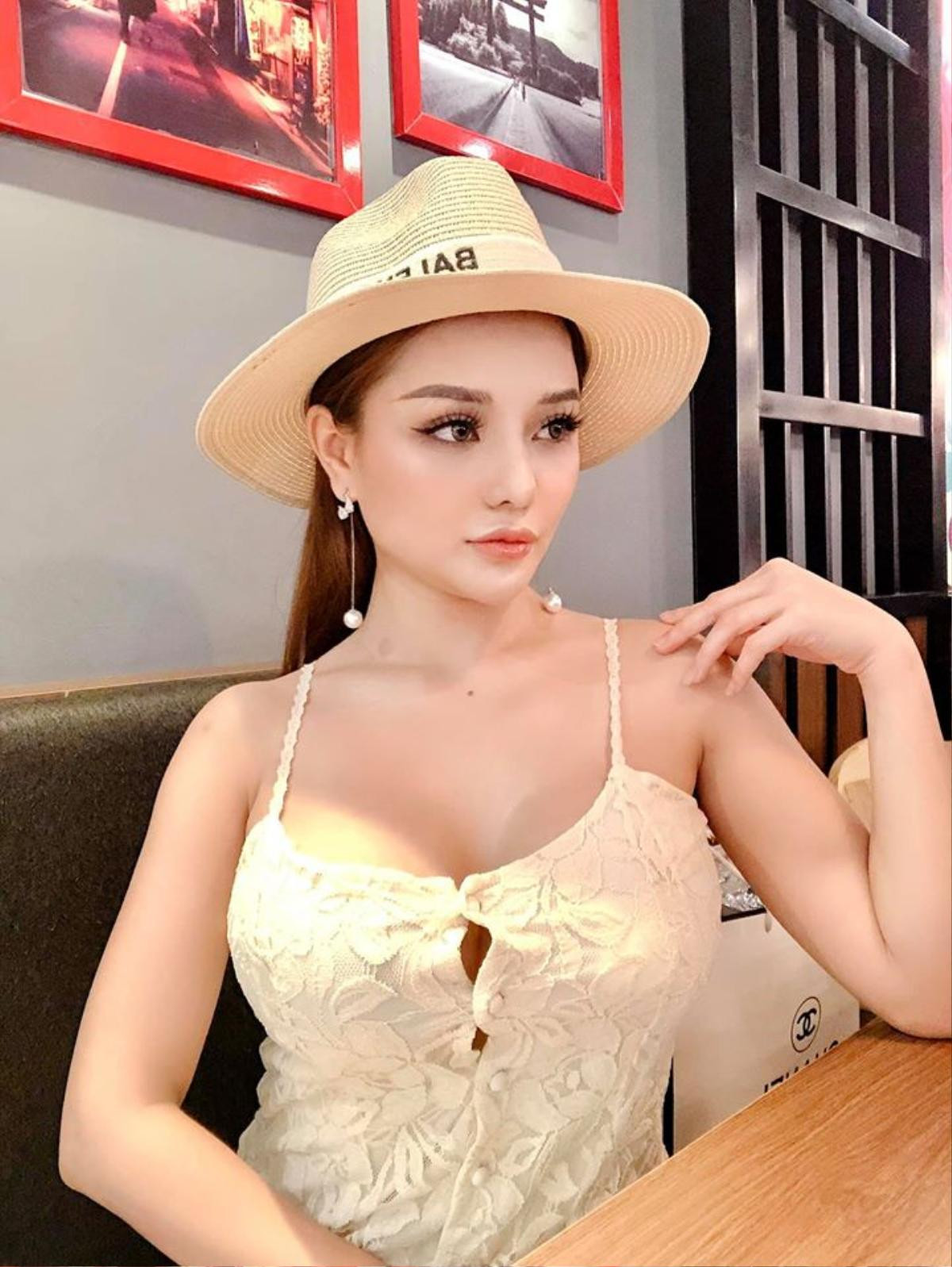 Mon 2K 'ước mơ làm ca sĩ hạng A' và đây là cách cư dân mạng phản hồi 'hotgirl thị phi' Ảnh 2