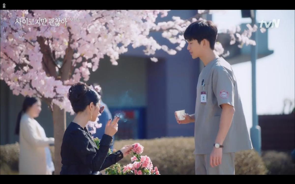 'It’s Okay to Not Be Okay' tập 1: Kim Soo Hyun ăn ngay nhát dao đau đớn trong lần gặp đầu tiên với Seo Ye Ji Ảnh 8