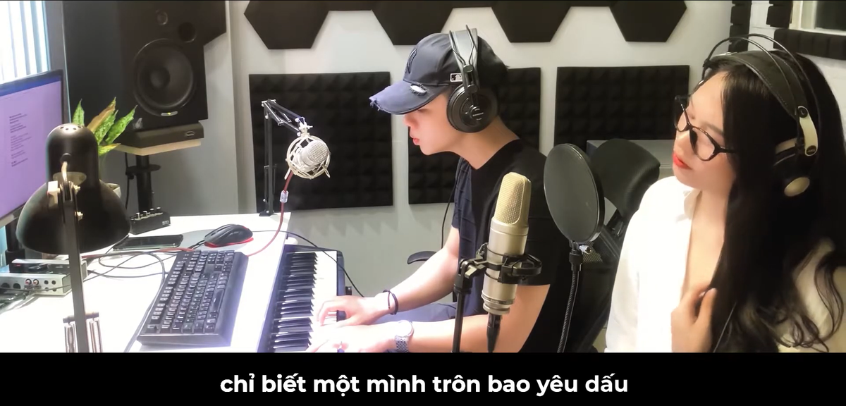 Lụi tim trước bản cover 'Không thể cùng nhau suốt kiếp' của cặp đôi The Voice 'triệu view' Bích Trâm - Huy Nguyễn (Dominix) Ảnh 1