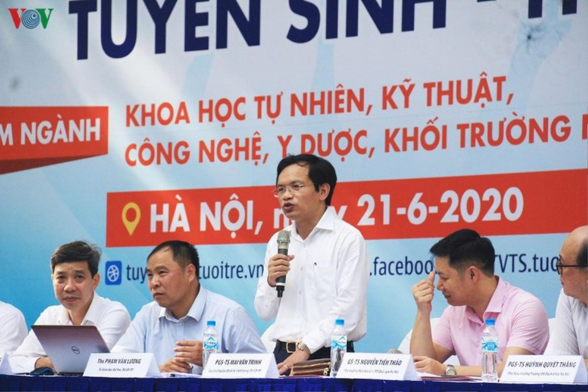 Có lo thi Tốt nghiệp THPT mưa điểm 10, khó xét tuyển đại học? Ảnh 1