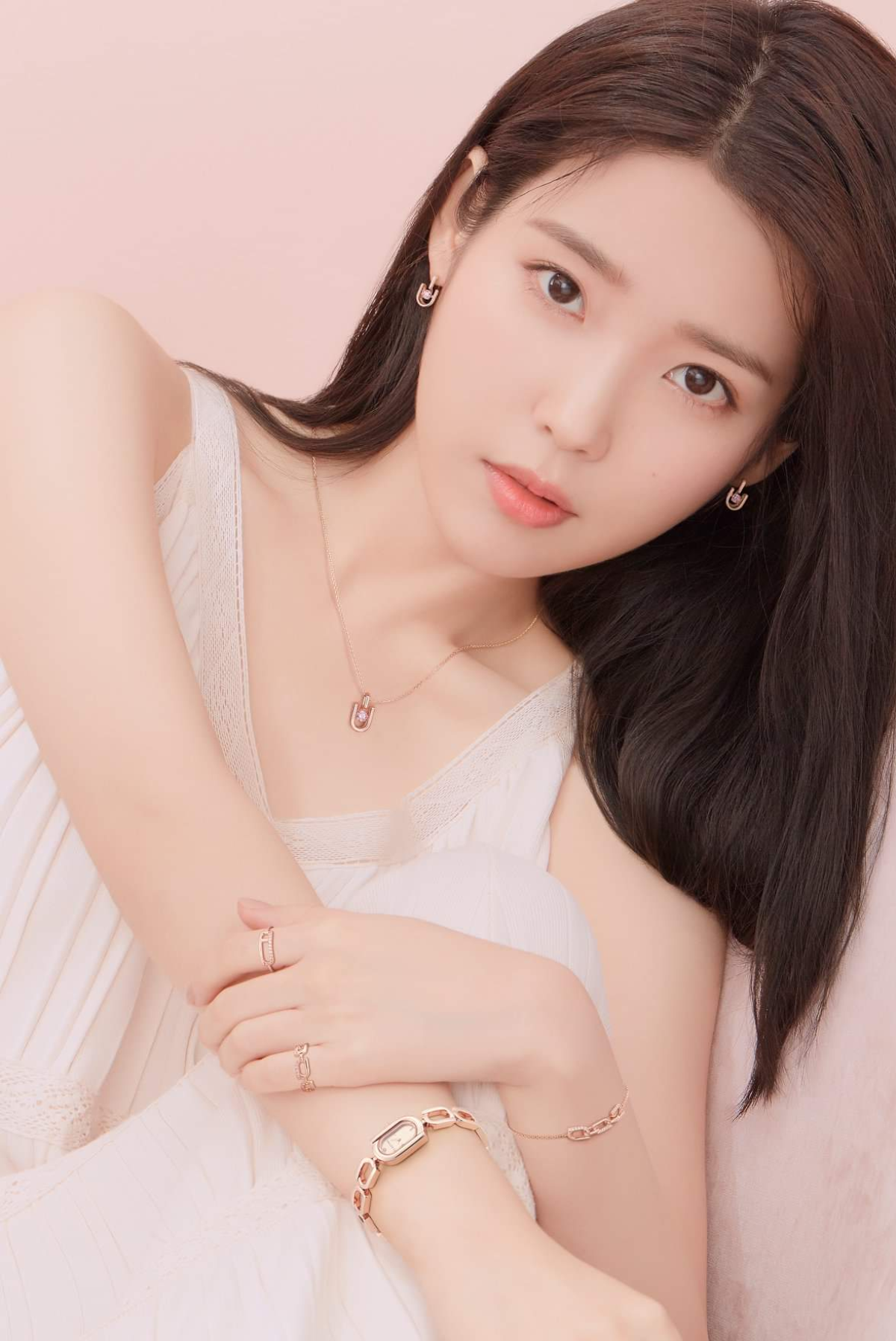 IU củng cố vị thế 'quái vật nhạc số' khi công phá kỉ lục mới trên Genie với bản ballad 'Through The Night' Ảnh 3