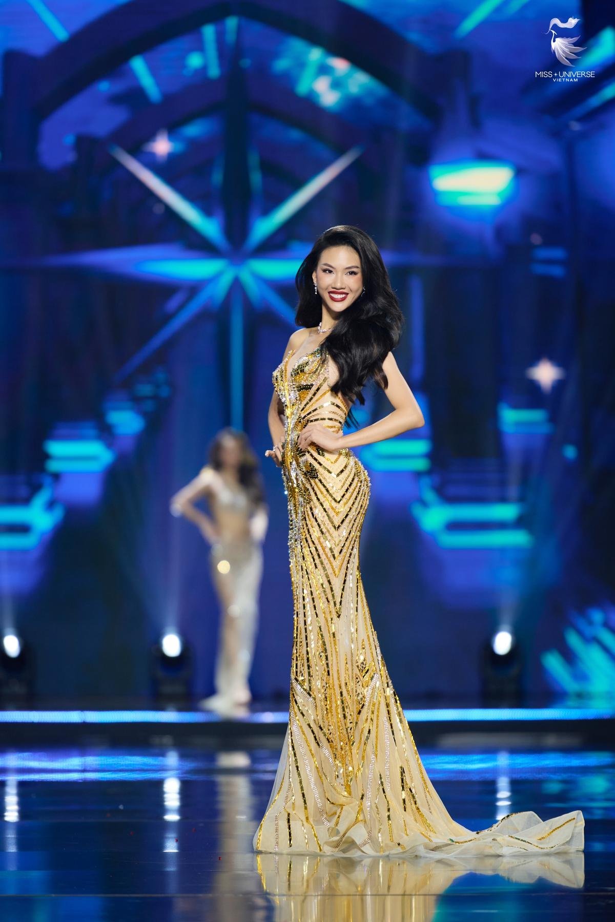 Bùi Quỳnh Hoa chính thức lên tiếng về ồn ào 'mua giải' Miss Universe Vietnam Ảnh 2