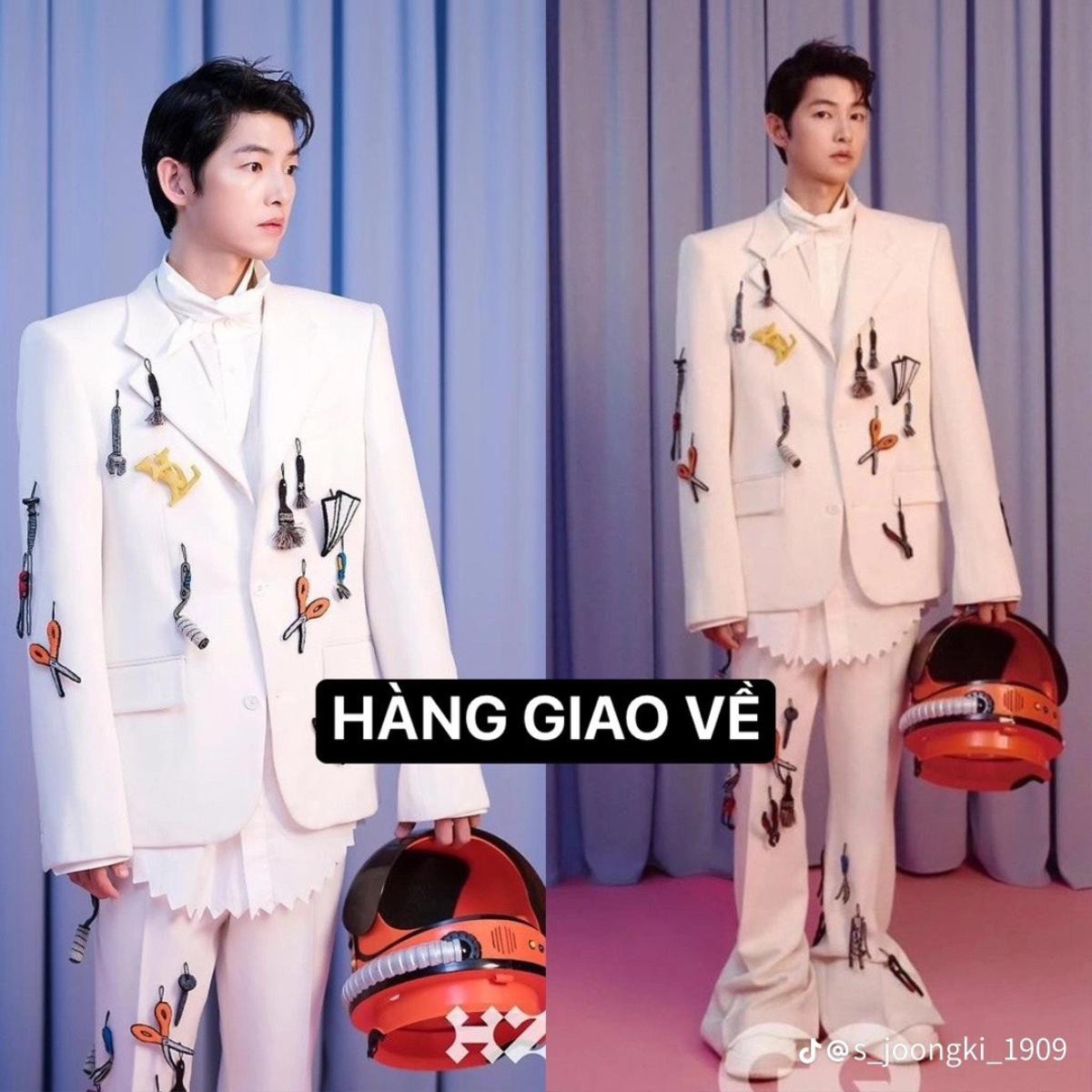 Song Joong Ki nhận kết đắng khi đụng độ tạo hình với Vương Hạc Đệ, Jung Hae In Ảnh 1