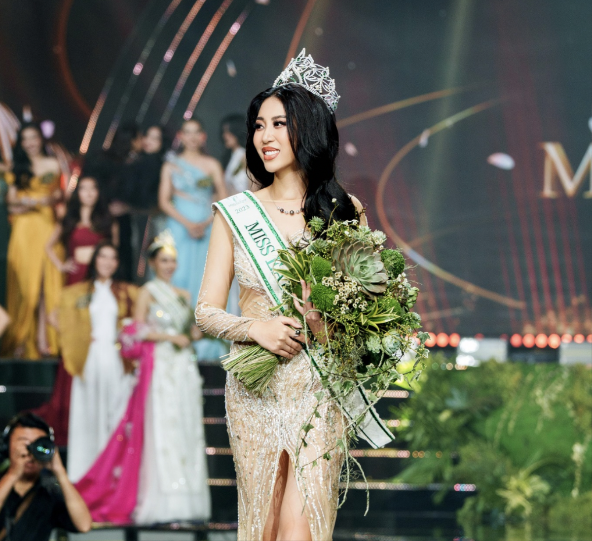 Miss Earth VN 2023 đẹp thăng hạng qua cam thường, ăn đứt visual chung kết! Ảnh 4