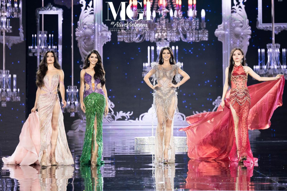 Evening Gown bán kết MGI: Đại diện Thái Lan gặp sự cố, Hoàng Phương kết màn mãn nhãn Ảnh 9