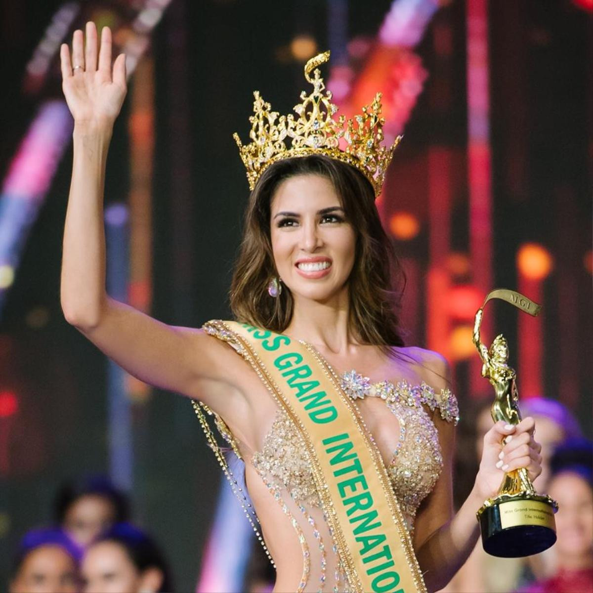 Việt Nam chính là miền đất may mắn của Peru tại sân chơi sắc đẹp Miss Grand International Ảnh 6