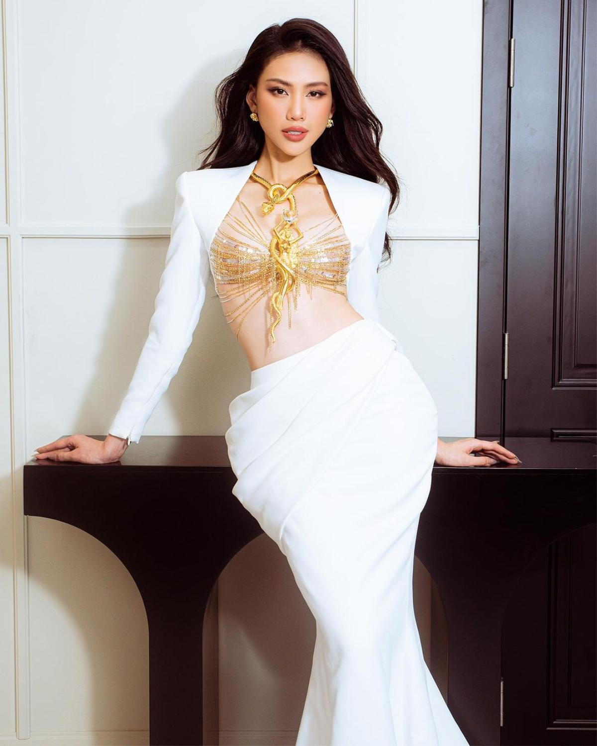 Miss Universe ngày 9: Bùi Quỳnh Hoa 'lội ngược dòng', xếp chung top Thái Lan và Philippines Ảnh 2