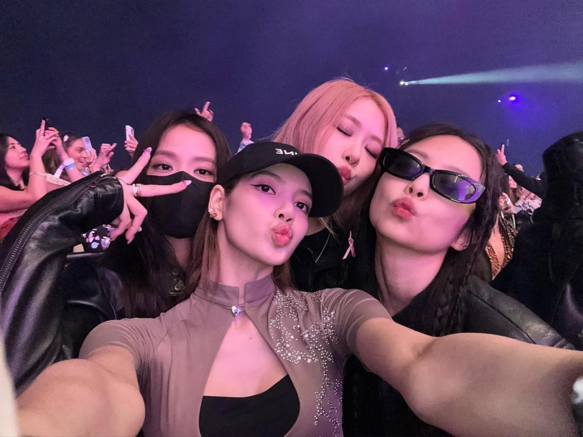 Tương lai của Blackpink sau 7 năm hoạt động: Lisa có 'con đường riêng' Ảnh 2