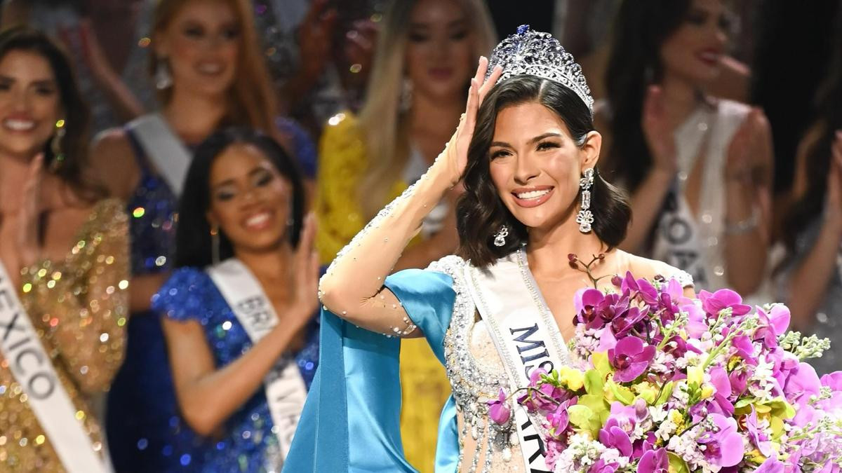 Lộ thêm 'vía' từ những người đẹp đăng quang Miss Universe, trùng khớp đến 8 lần Ảnh 1