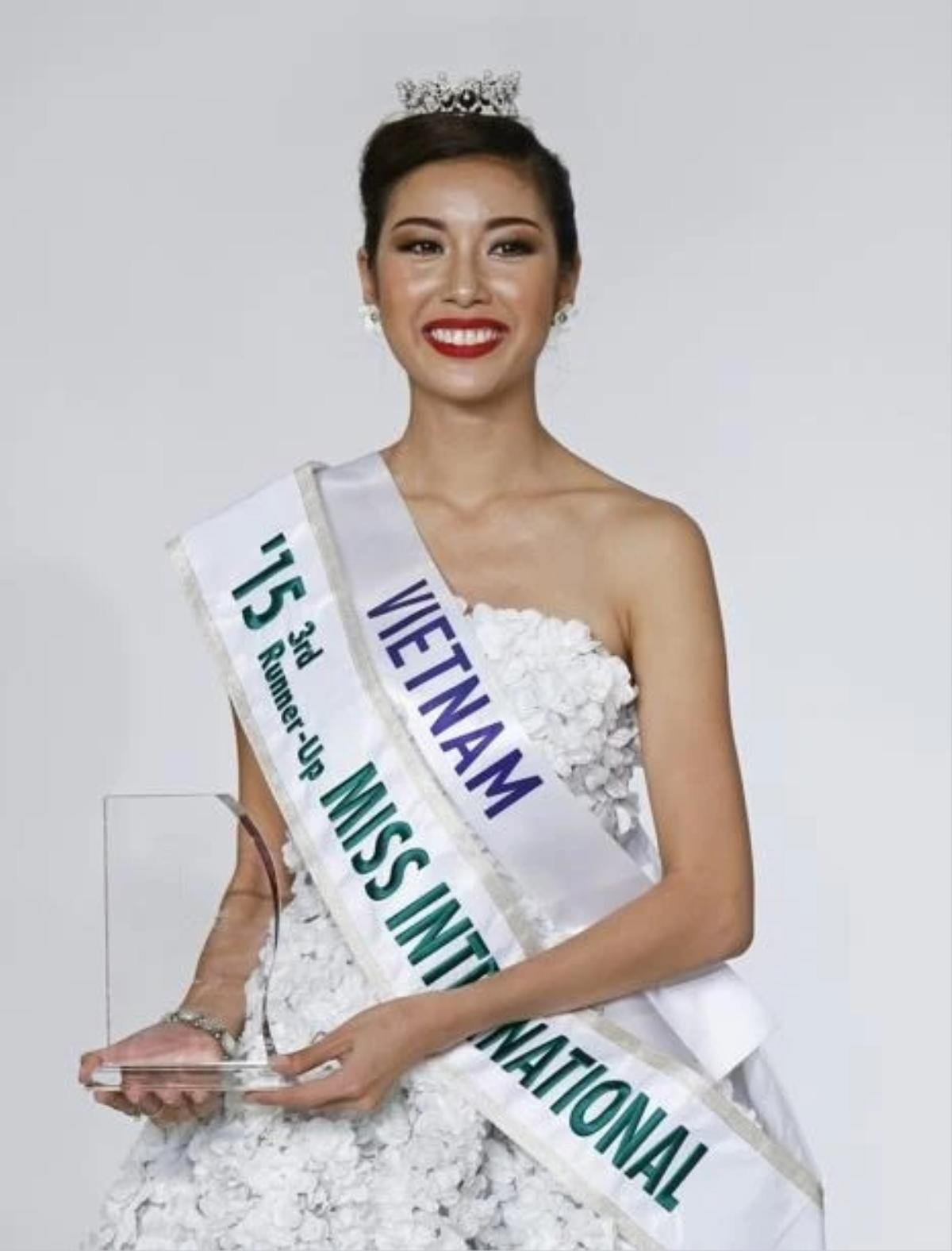 3 mẹ bỉm được đề cử thi Miss Universe: Hà Hồ - Lan Khuê dẫn đầu, người thứ 3 khiến fan tiếc suốt 4 năm Ảnh 9