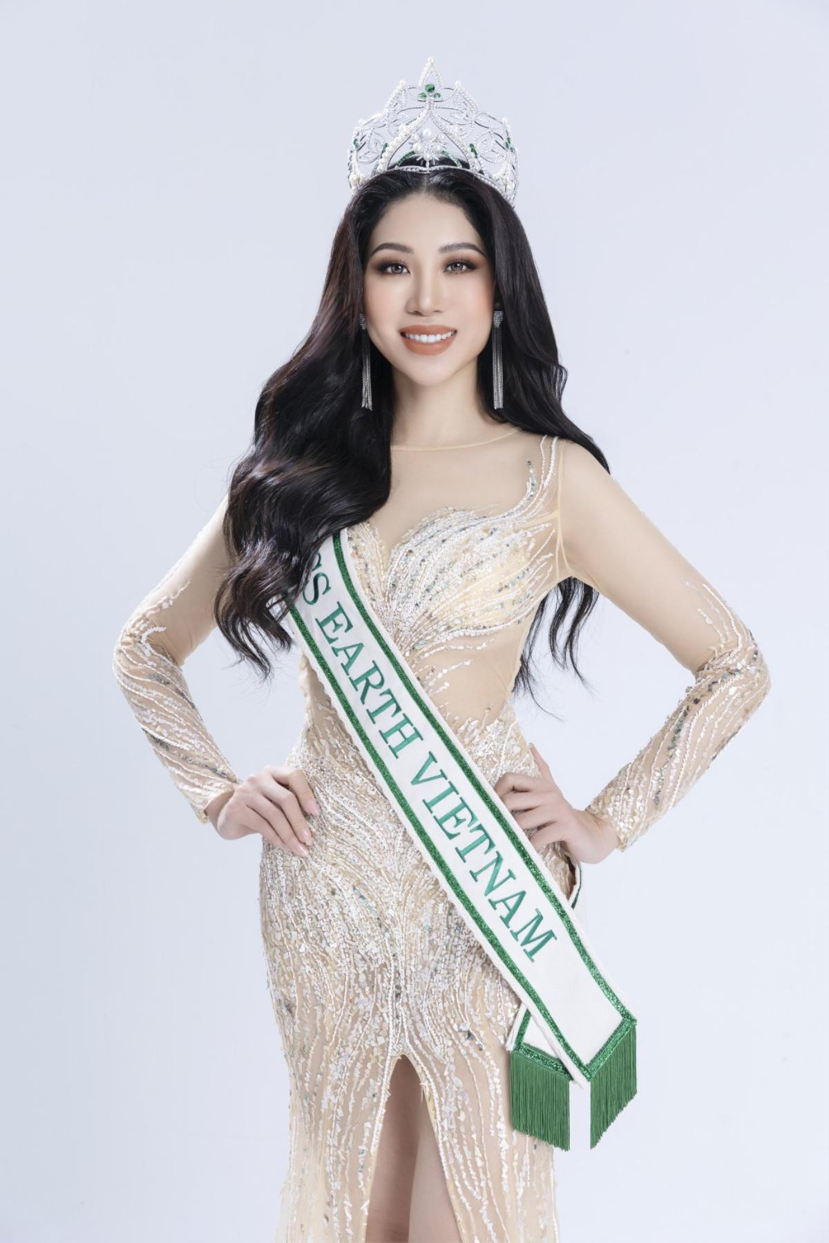 Lịch trình kéo dài 25 ngày của Miss Earth: Lan Anh đã sẵn sàng ẳm vương miện thứ 2 cho Việt Nam? Ảnh 1