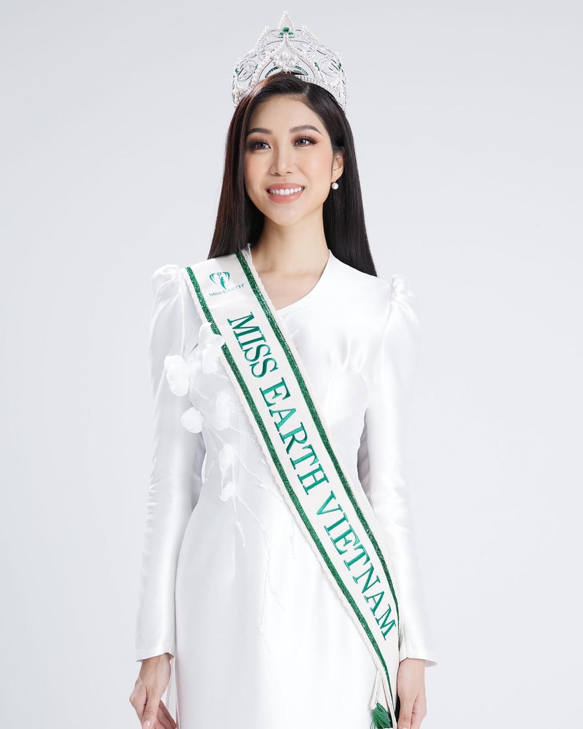 Đại diện Việt Nam diện trang phục truyền thống, sẵn sàng nhập cuộc Miss Earth 2023 Ảnh 1