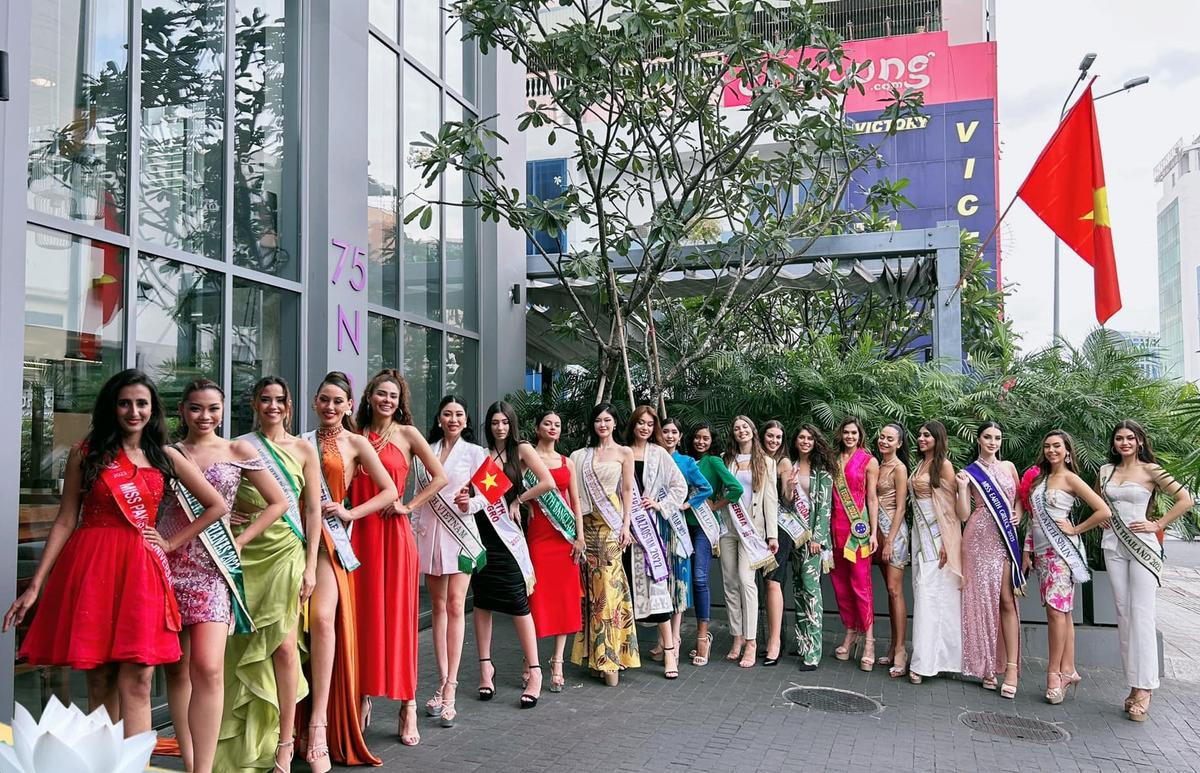 Chung khung hình cùng dàn đối thủ Miss Earth ngày đầu nhập cuộc, đại diện Việt Nam có lép vế? Ảnh 4