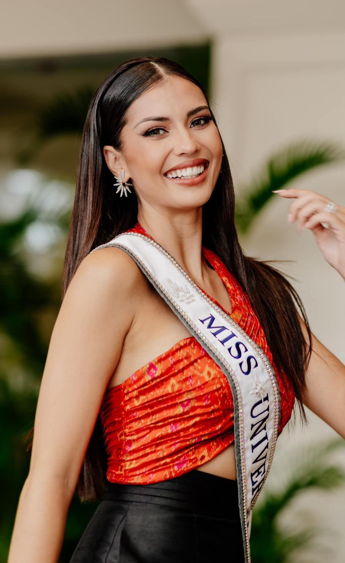 Miss Universe ngày 1: Đại diện Thái Lan bị đối thủ 'át vía', Bùi Quỳnh Hoa thế nào? Ảnh 4