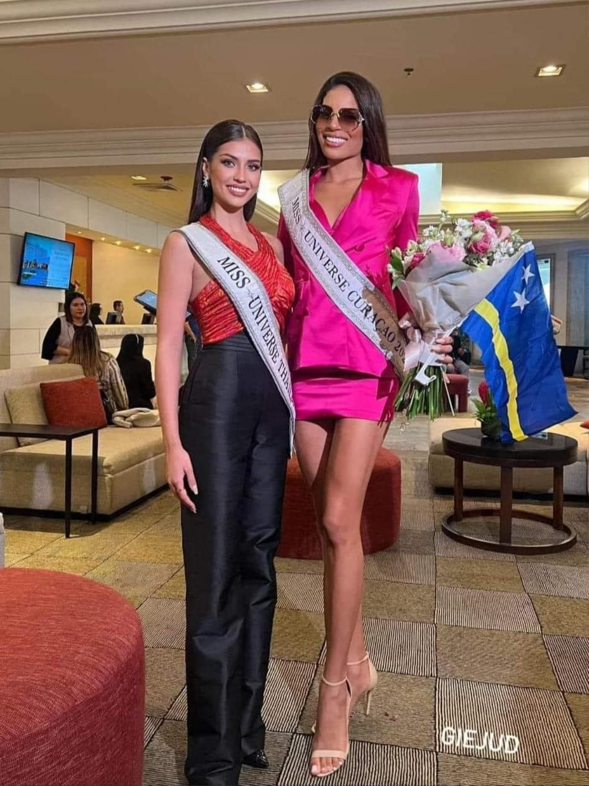 Miss Universe ngày 1: Đại diện Thái Lan bị đối thủ 'át vía', Bùi Quỳnh Hoa thế nào? Ảnh 5