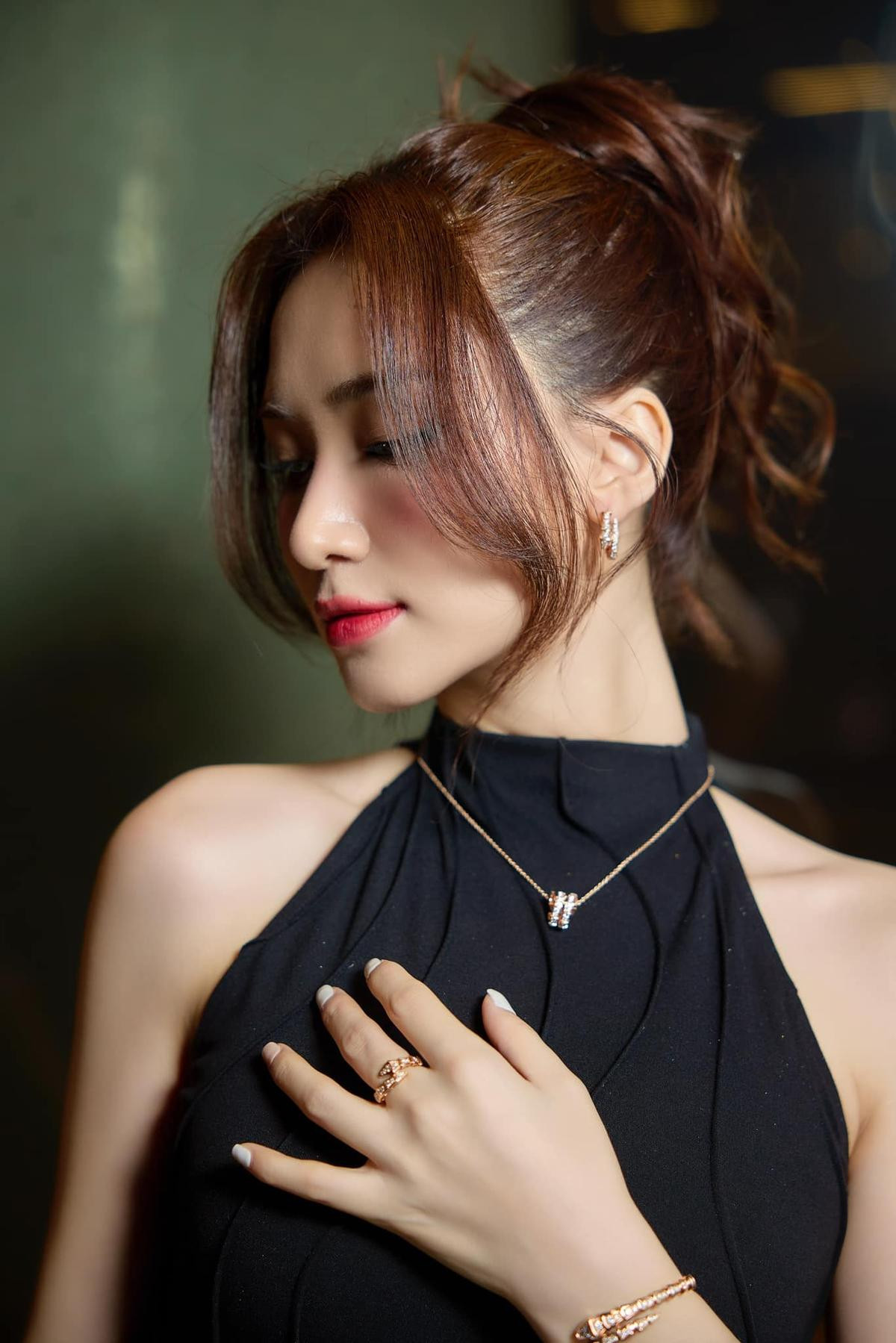 Giữa nghi vấn sắp lên xe hoa, Hoà Minzy nói gì? Ảnh 3