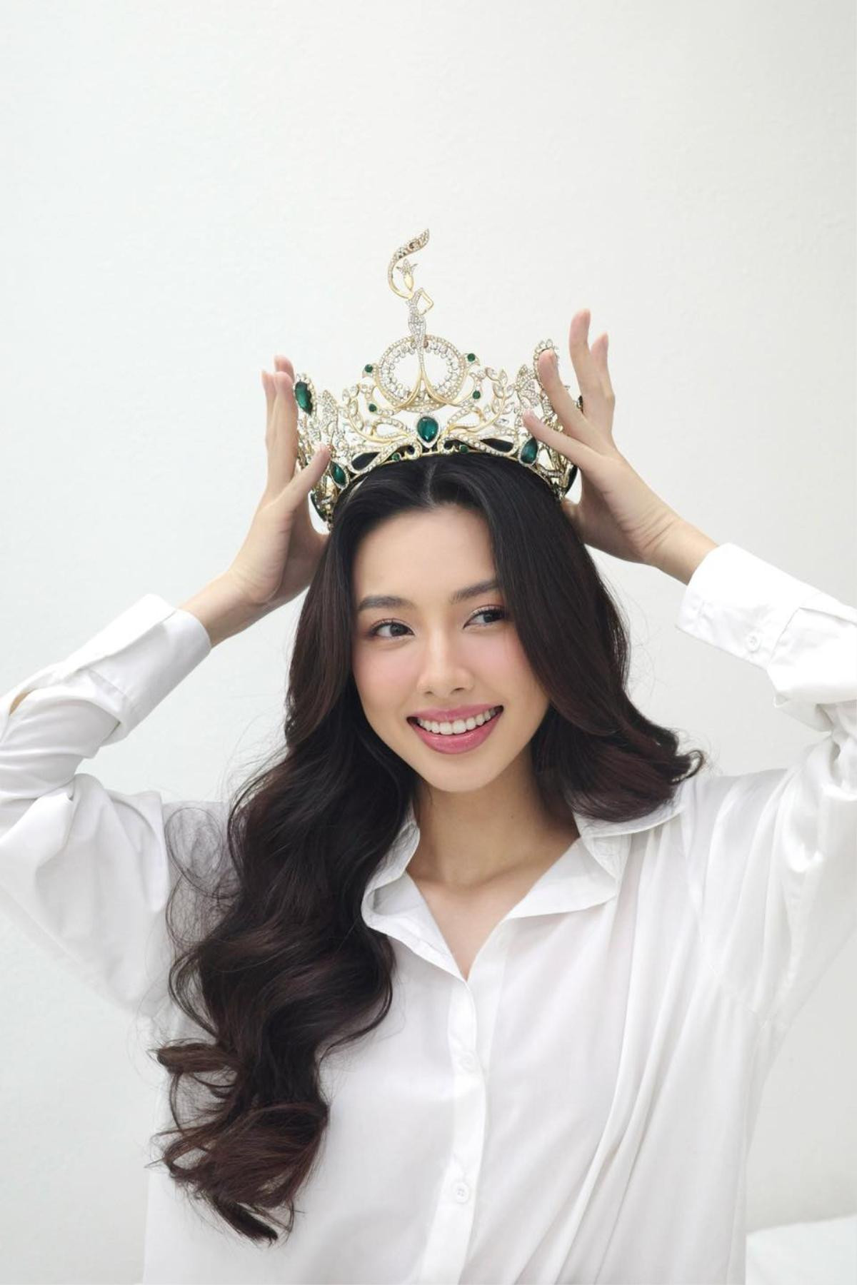 Thuỳ Tiên kỷ niệm 2 năm ngày đăng quang Miss Grand International Ảnh 2