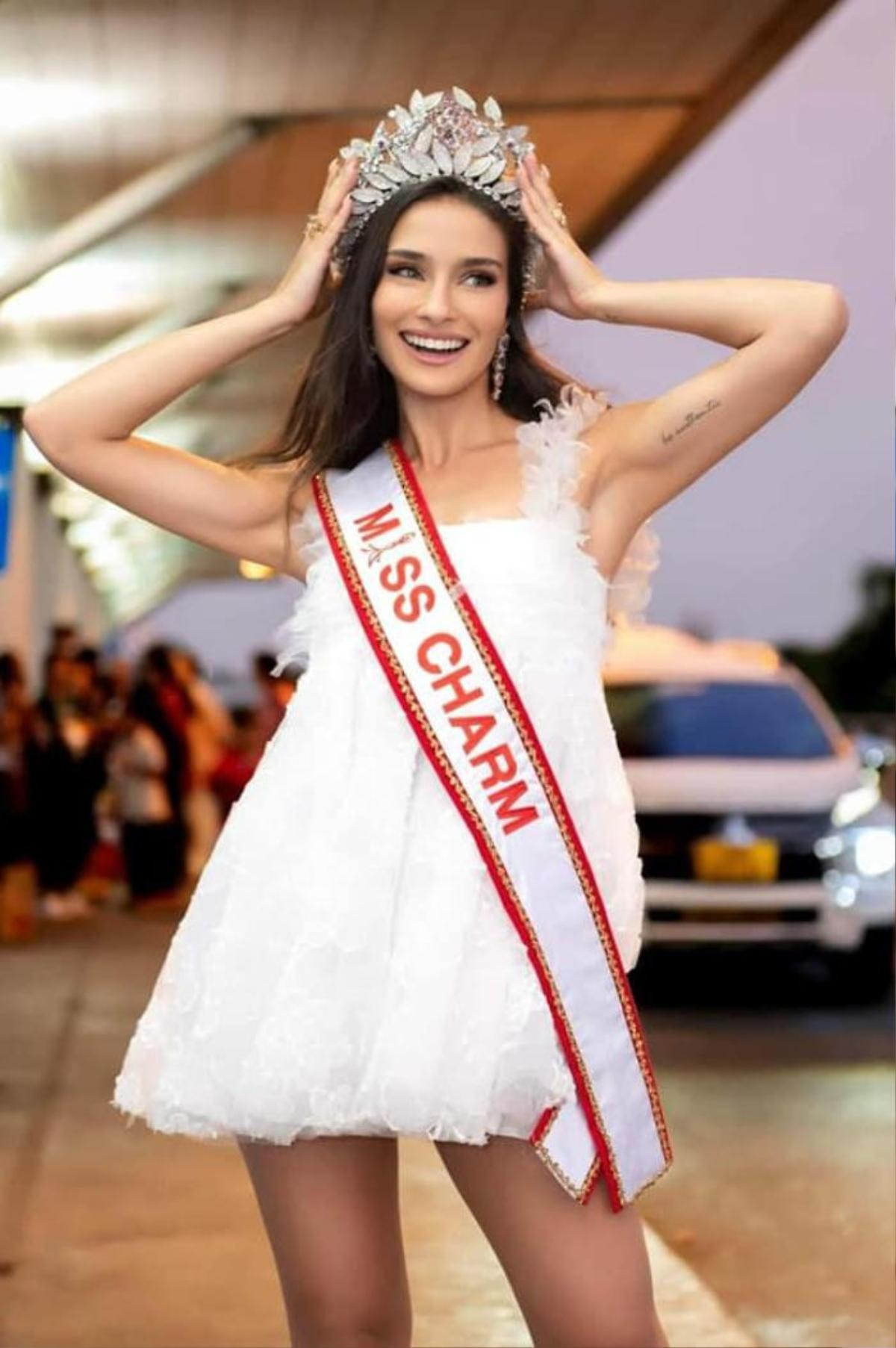 Mỹ nhân chuyển giới 'intop' Miss Universe nộp hồ sơ thi đấu tại cuộc thi quốc tế do Việt Nam tổ chức Ảnh 4