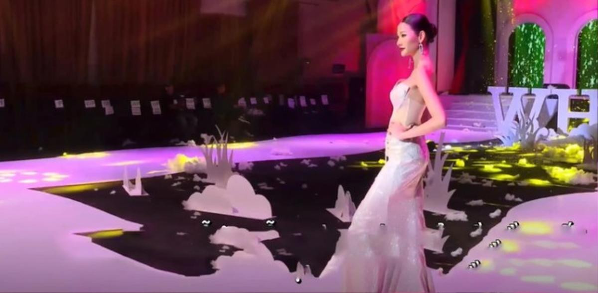 Hoàng Thùy giải thích lý do khán giả bỏ về ồ ạt khi cô catwalk, có hành động tinh tế dành cho Nam Em Ảnh 3