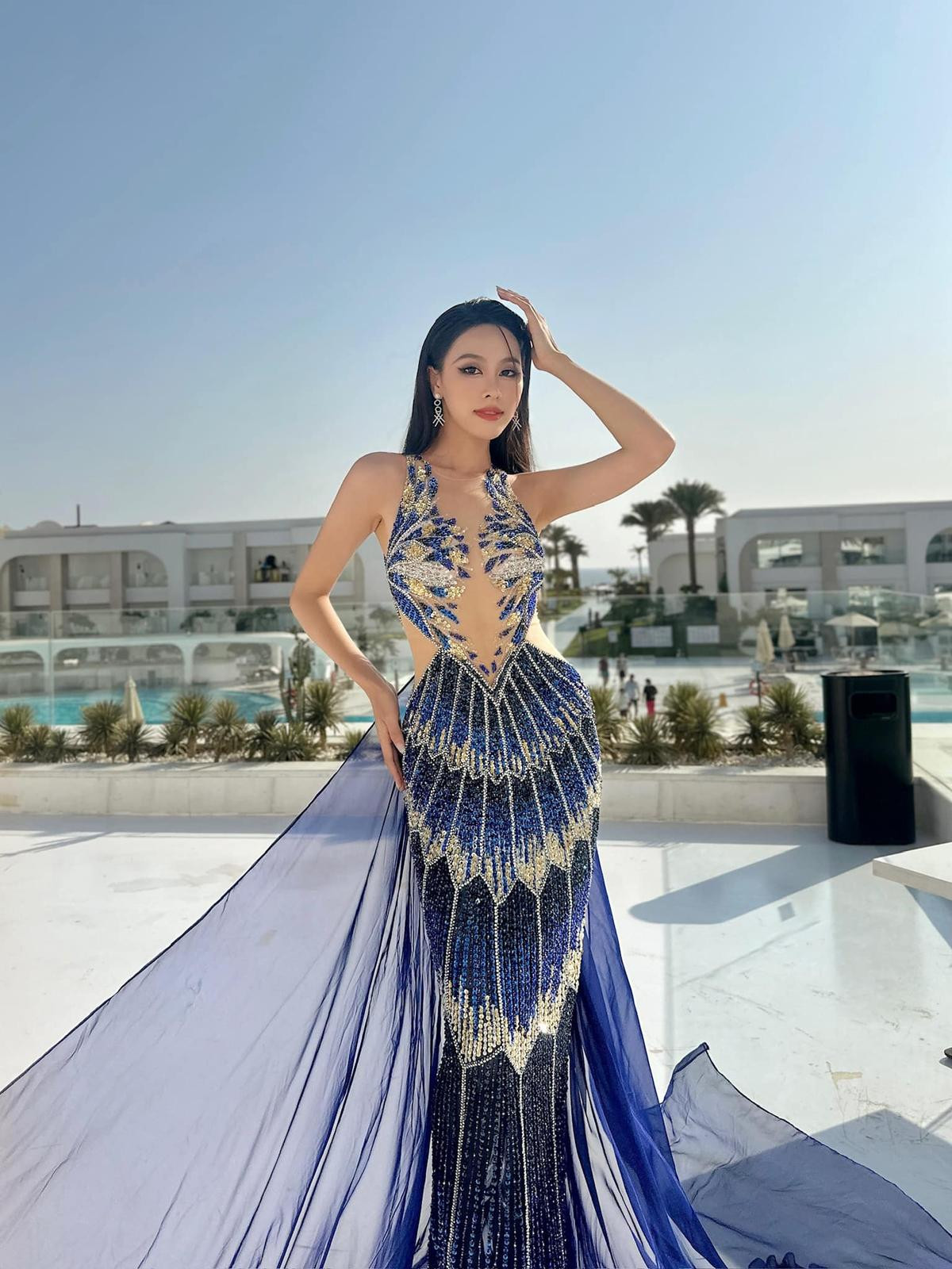 Bảo Ngọc tinh tế nhường 'spotlight' cho thí sinh Miss Intercontinental nhưng vẫn nổi bật ở điểm này! Ảnh 4