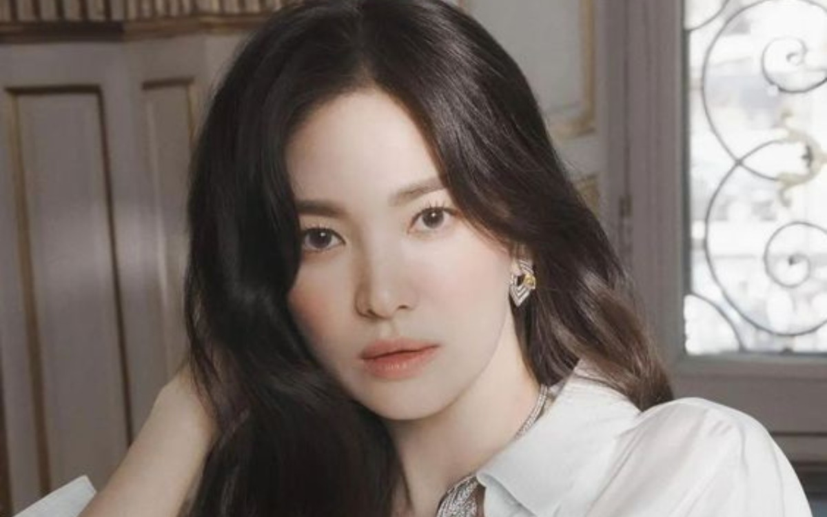 Hé lộ lý do Song Hye Kyo quyết công khai danh tính vị hôn phu ngay dịp cuối năm Ảnh 2