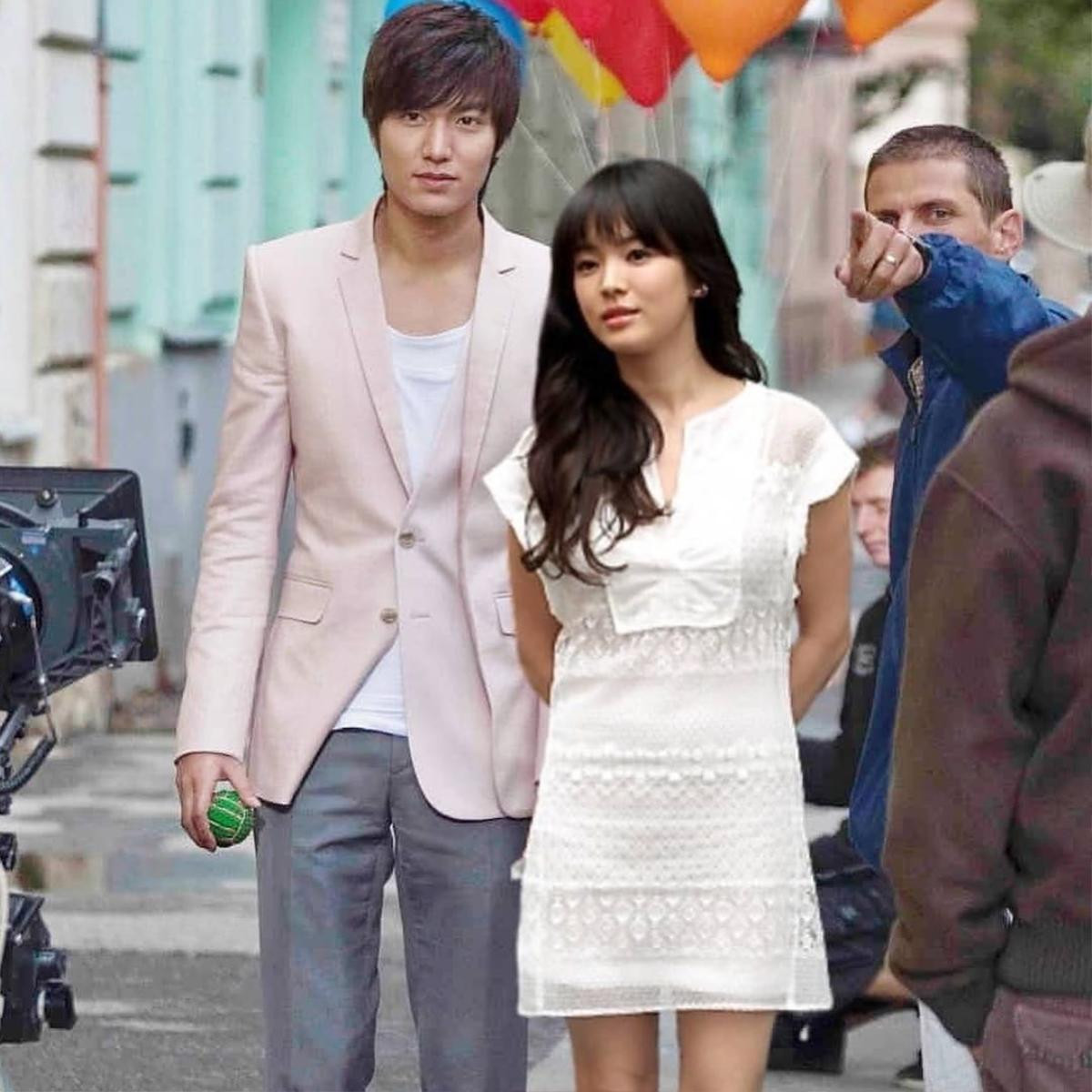 Thỏa mong đợi của fan, Song Hye Kyo và Lee Min Ho công khai hẹn hò? Ảnh 1