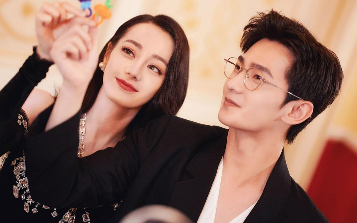 Địch Lệ Nhiệt Ba nói về việc 'xào couple' với bạn diễn, tinh tế ra sao mà được netizen khen ngợi Ảnh 3